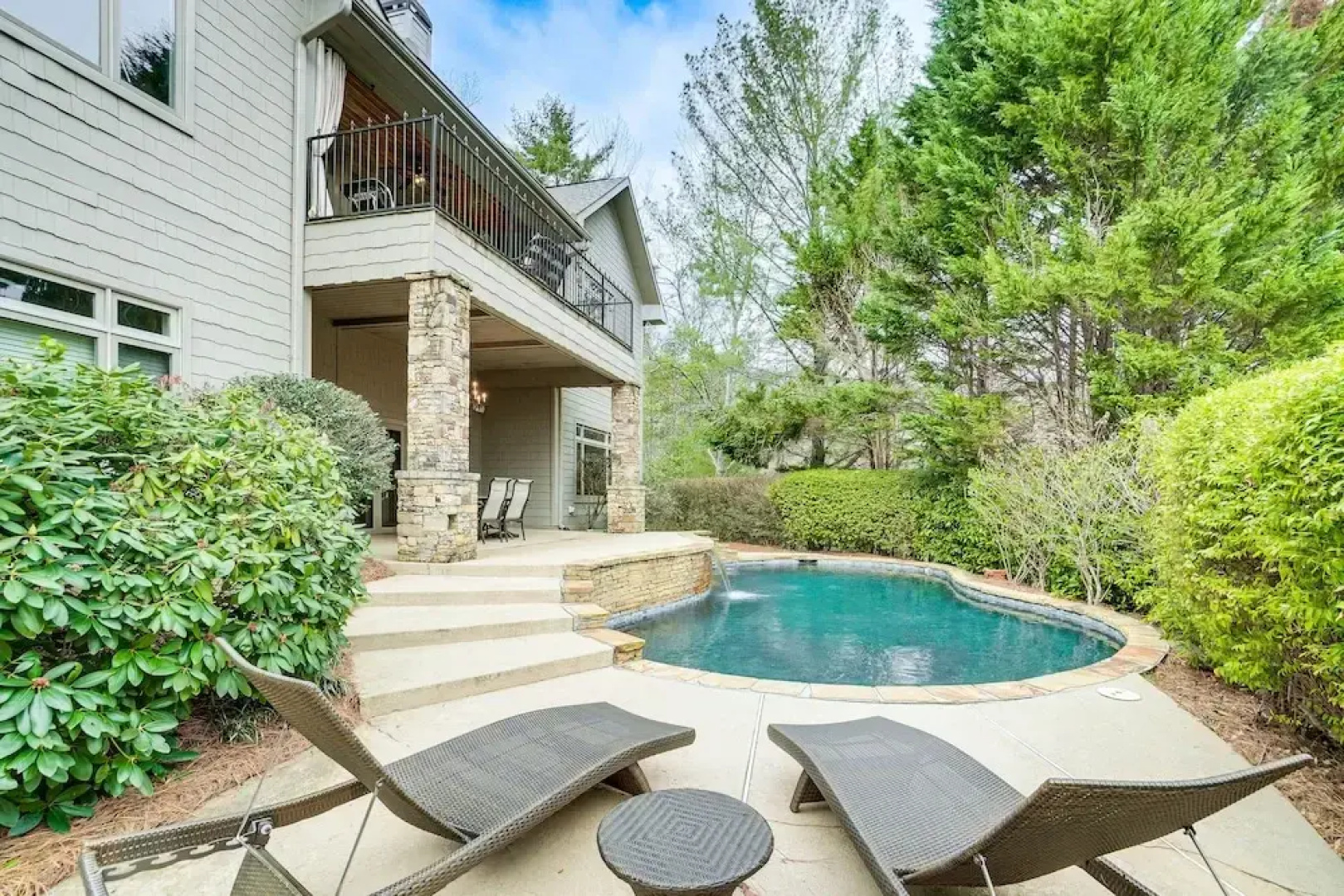 High-end Helen Home: Heated Pool, Fire Pit + Views