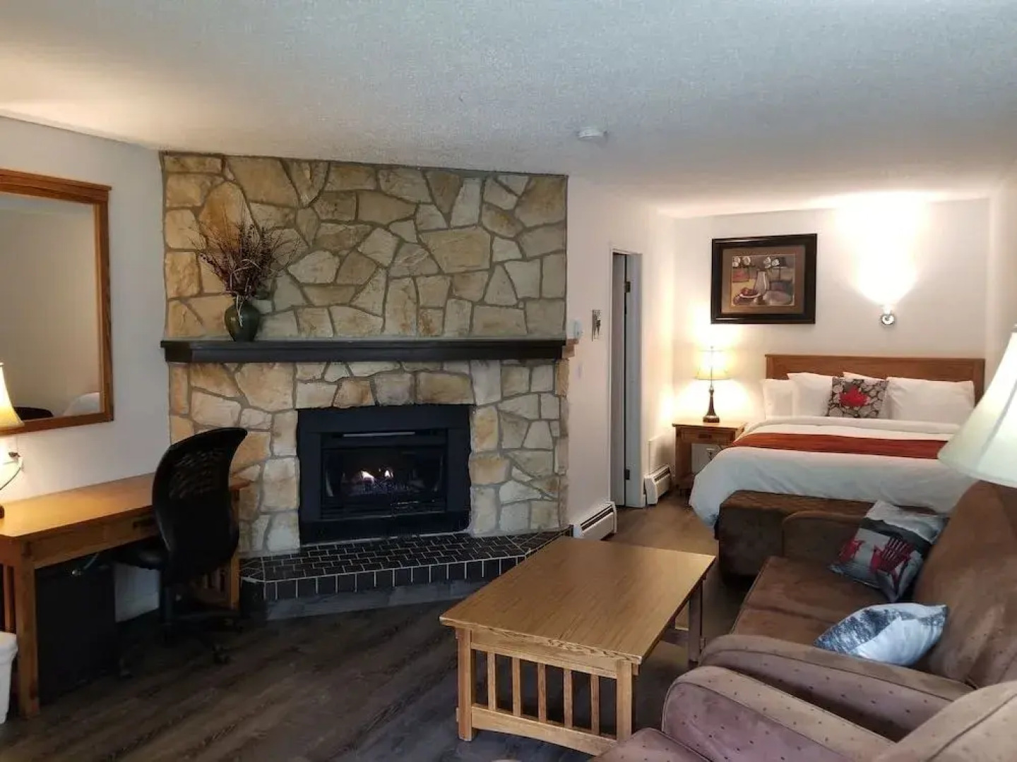 Schott’s Lake Conference & Resort