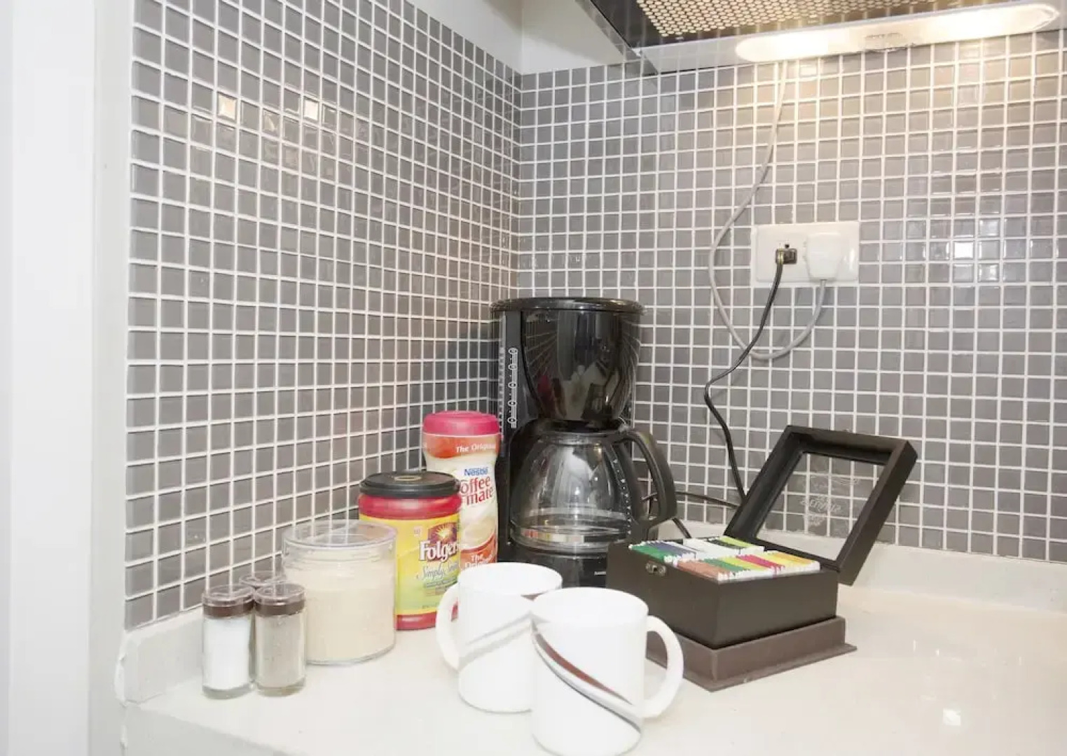 Indigo Manila Apartment @ ADB