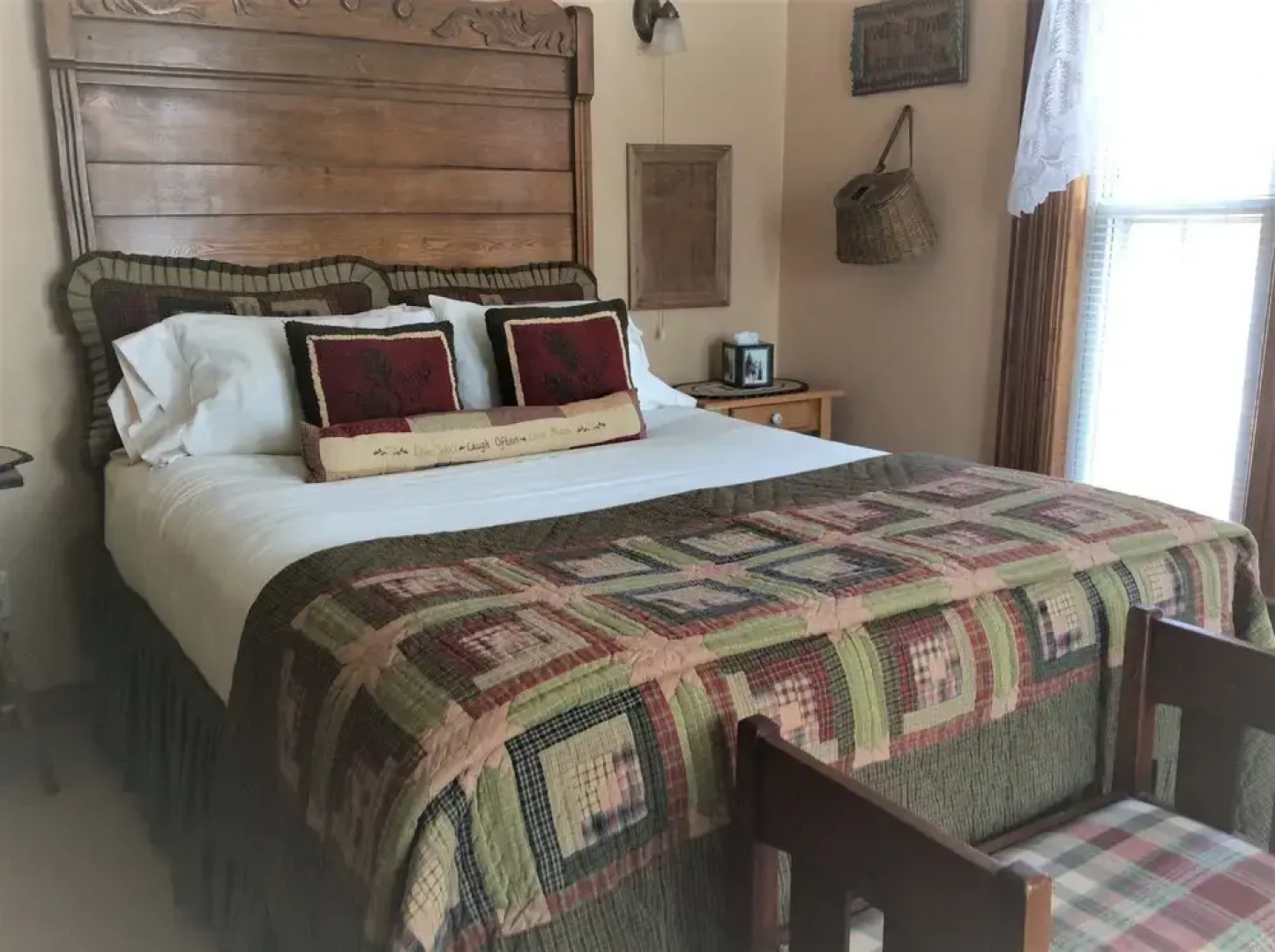 Rockwell Falls Inn and Wine Bar