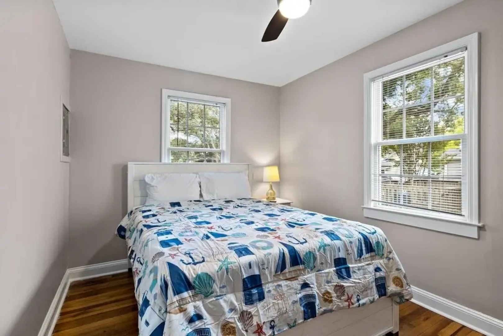 The Anchor Cottage 3 Bedroom Home by RedAwning