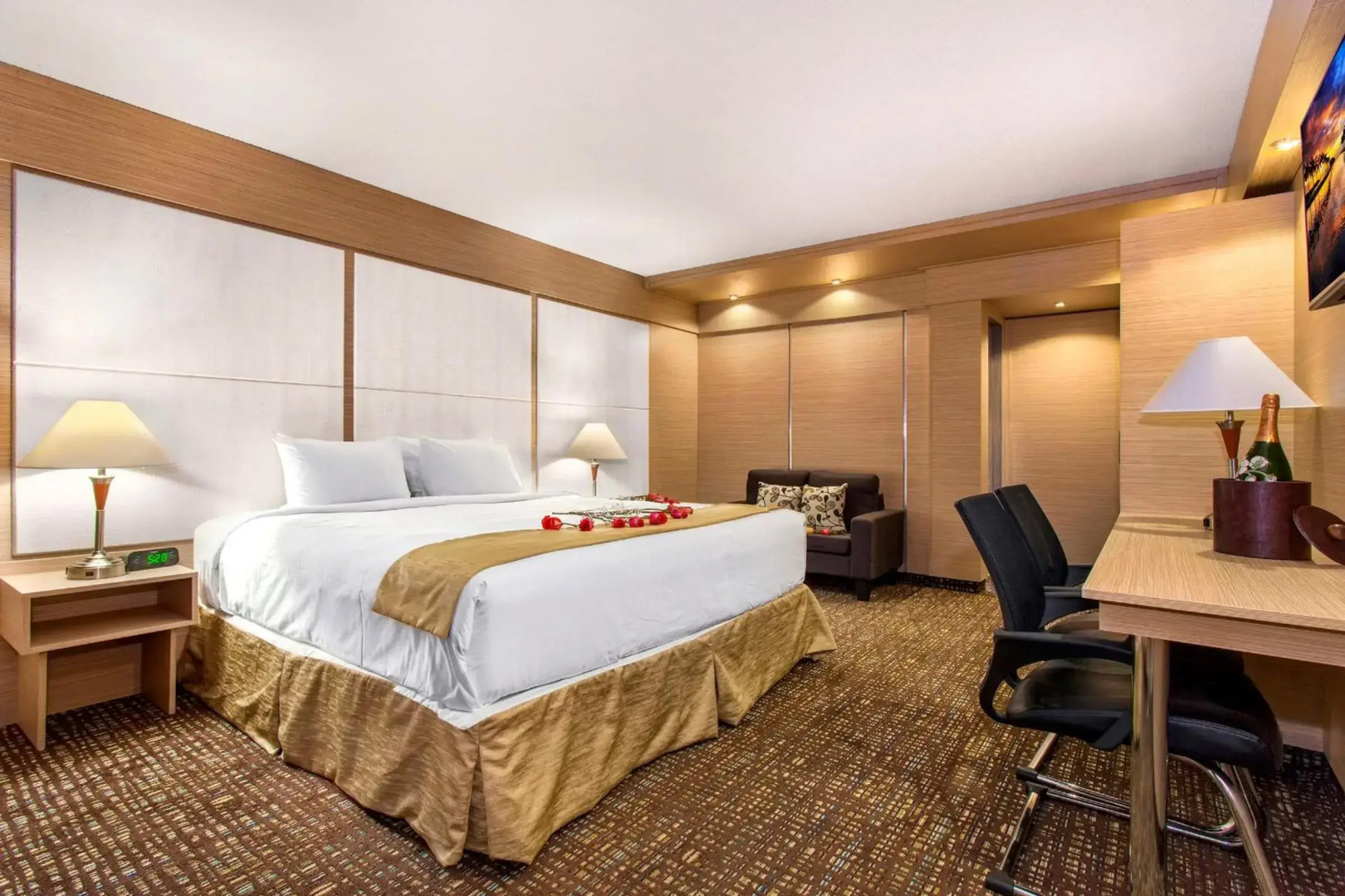 Ocean Beach Club Hotel