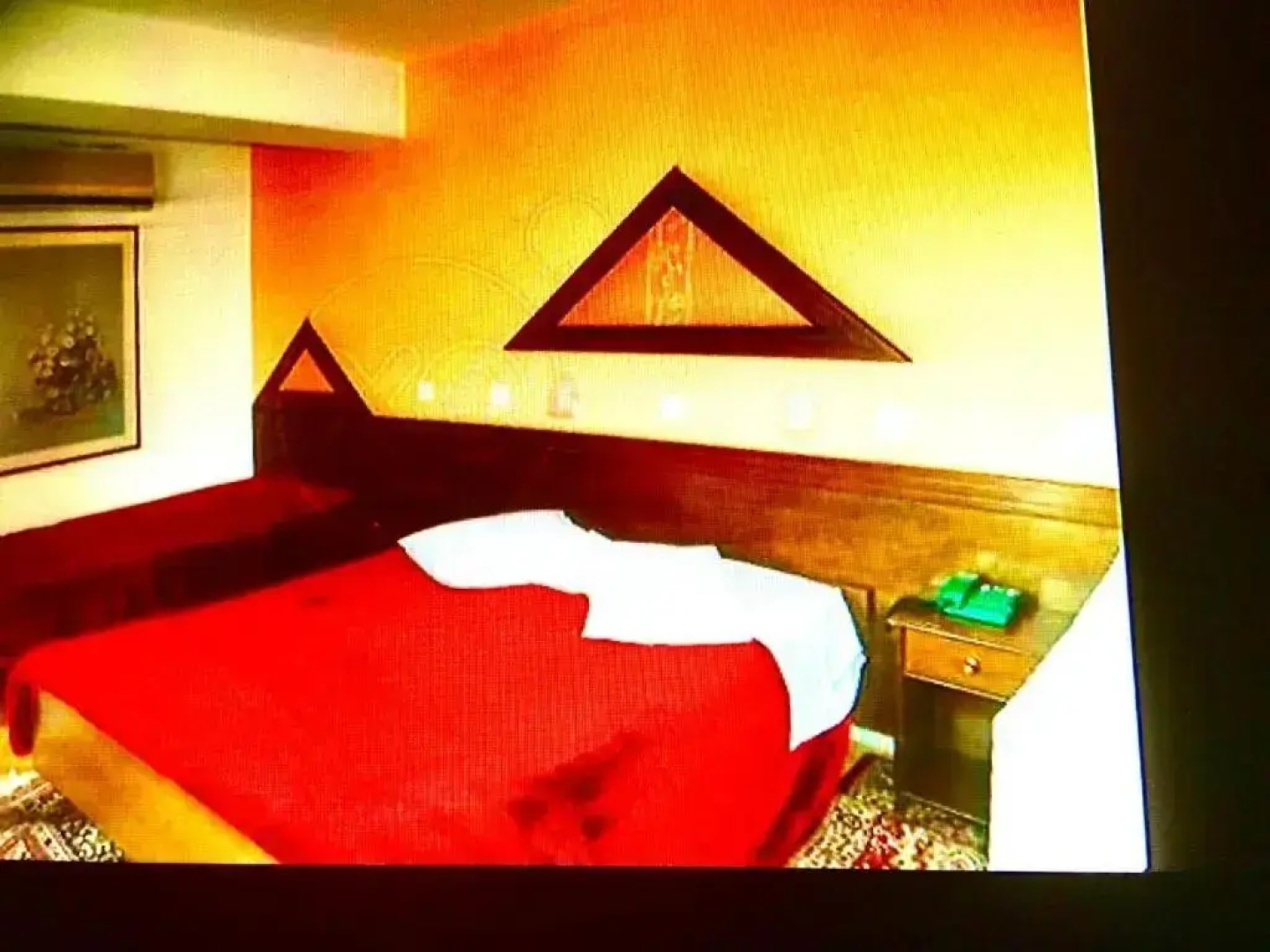 Aiolos Hotel