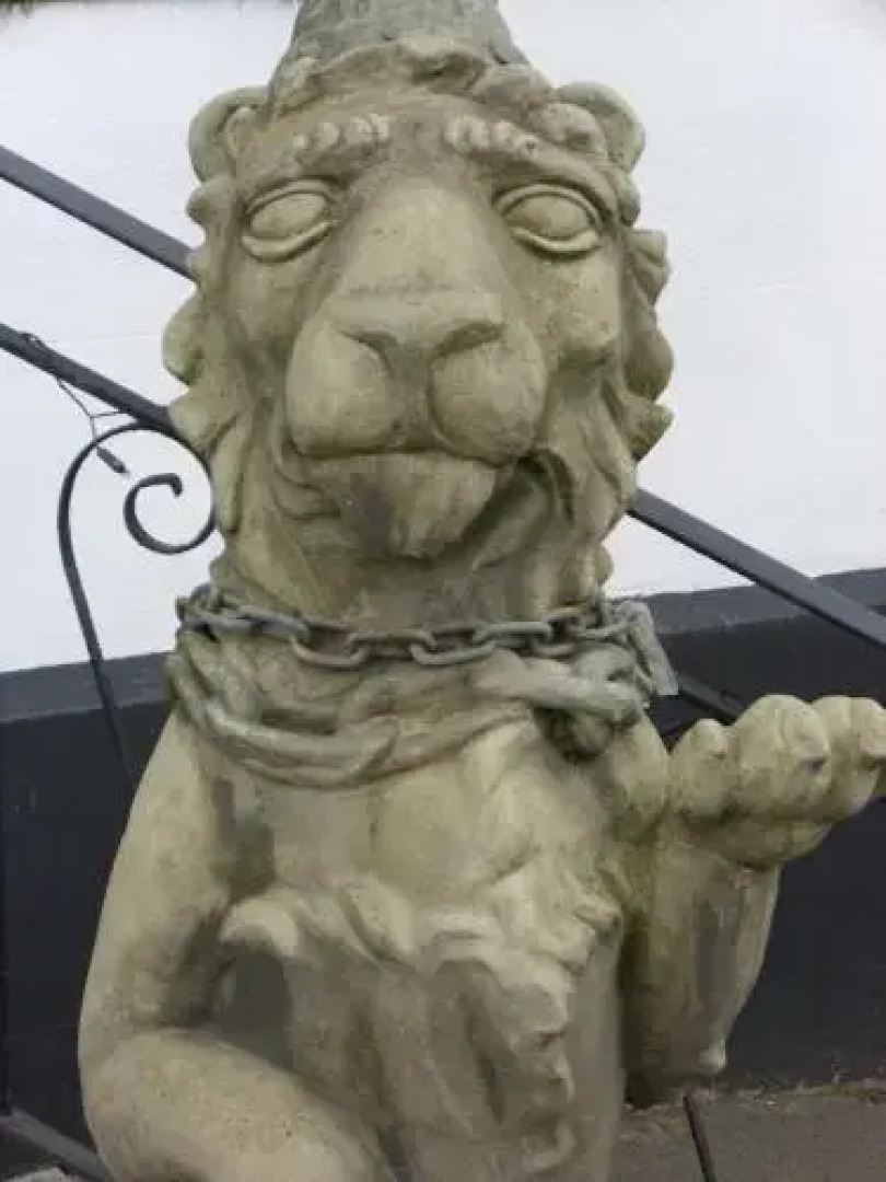 The Golden Lion Hotel