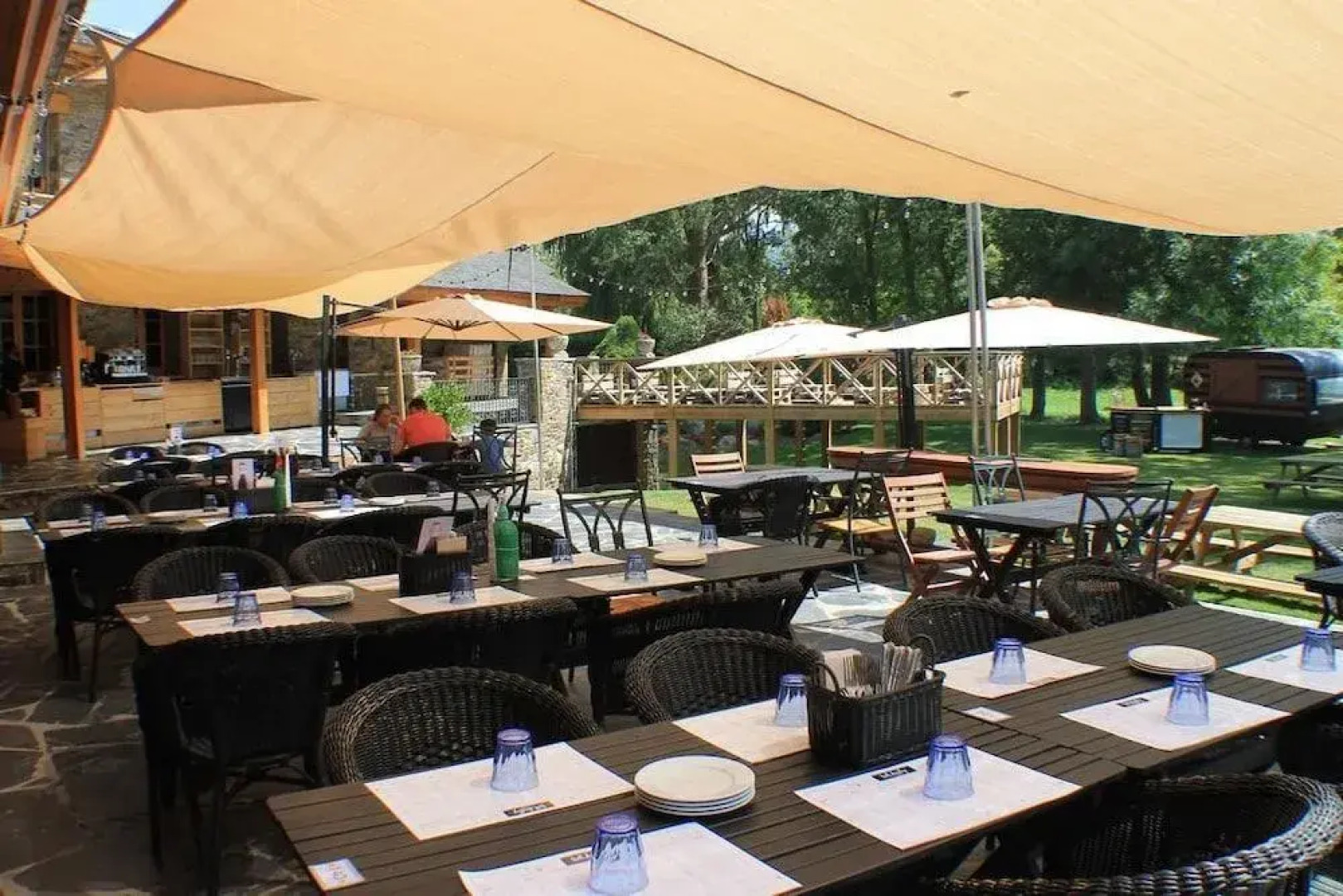 Beauty Llívia by Singular's