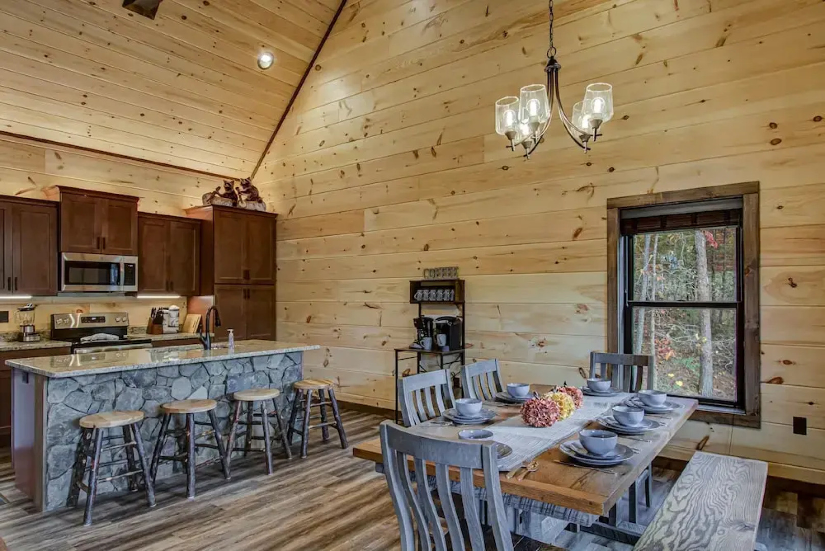 Honey Bear Hill #326