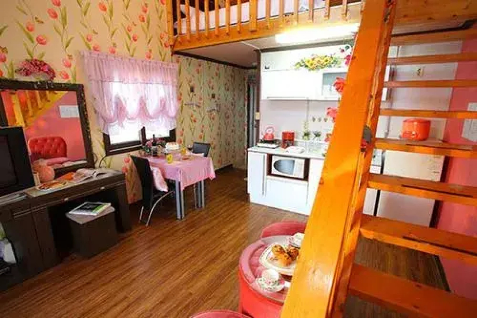 Anmyeondo Garden Pension