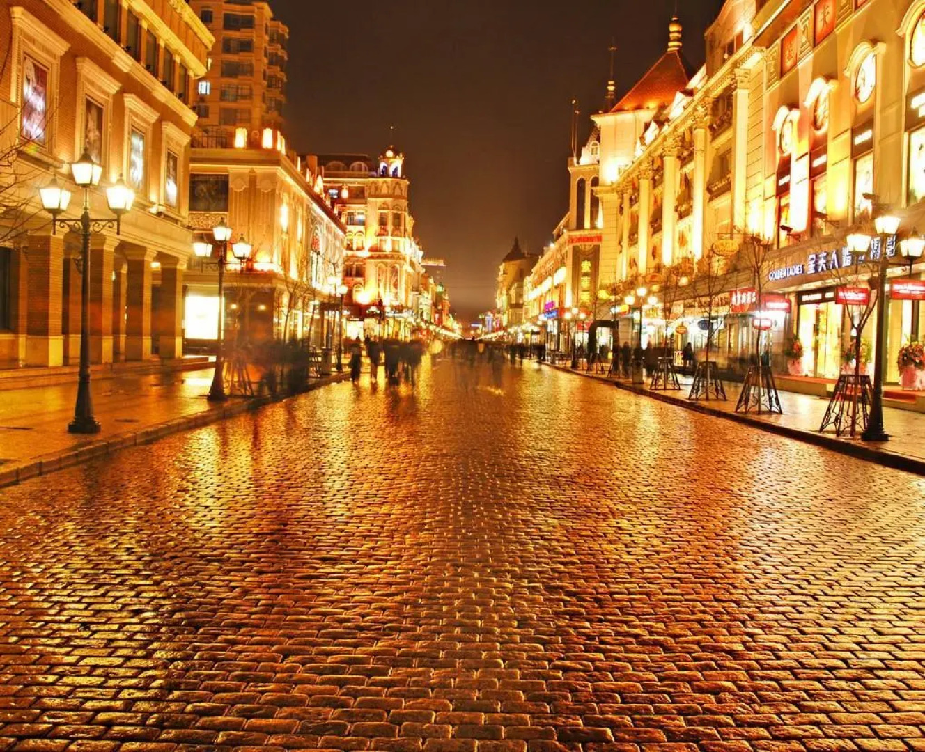 Zmax Hotel·Harbin Bingxue Big World