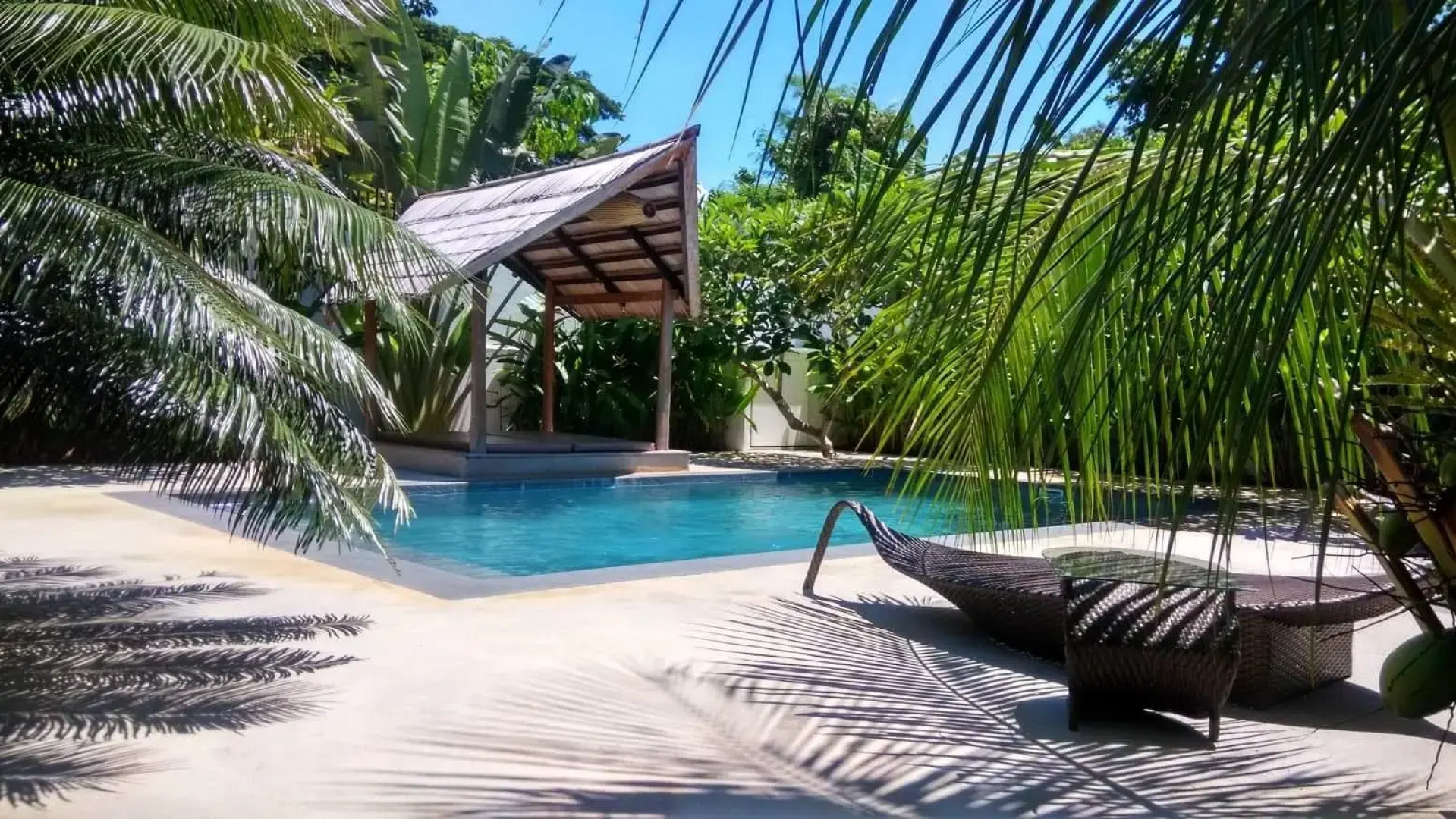 Villa Kalachuchi B&B