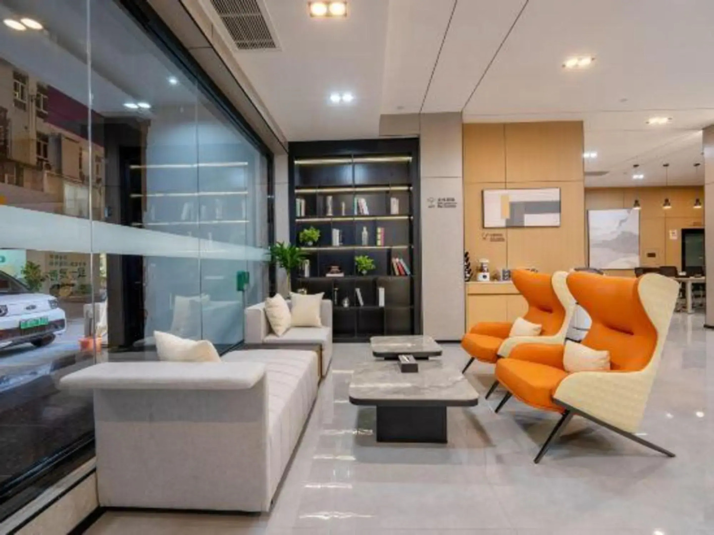 GELI Hotel (Guigang High-speed Railway Station Shenghuogang)