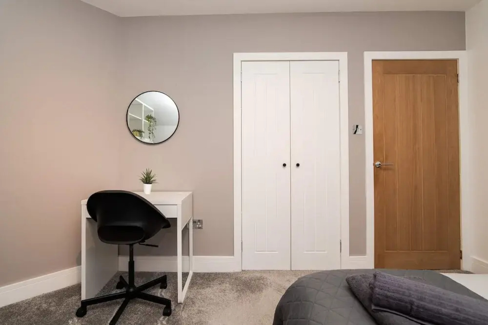 3 Bedroom House-free Parking