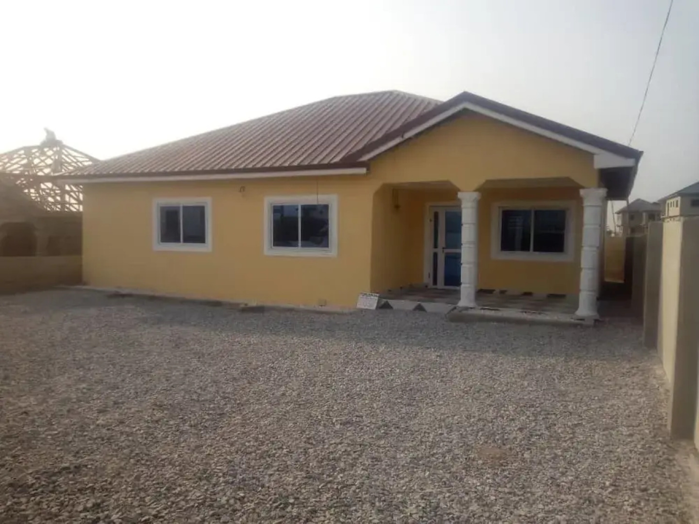 3 bedroom Executive House Ensuite