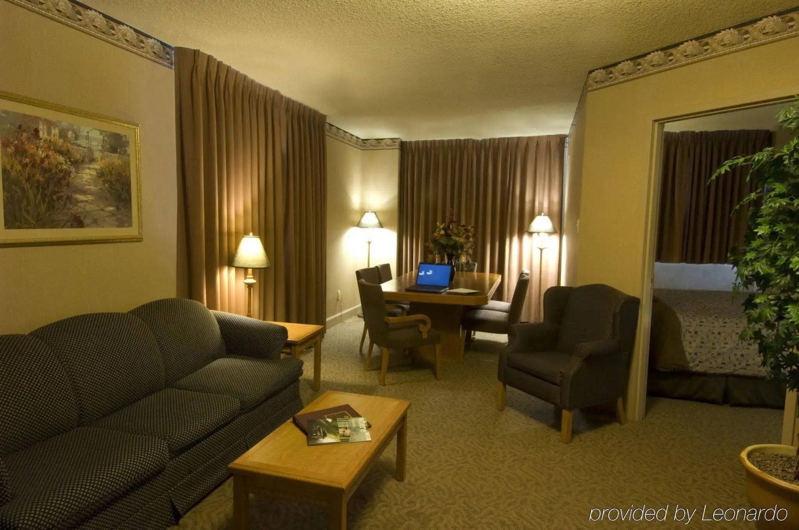 The Glenmore Inn & Convention Centre