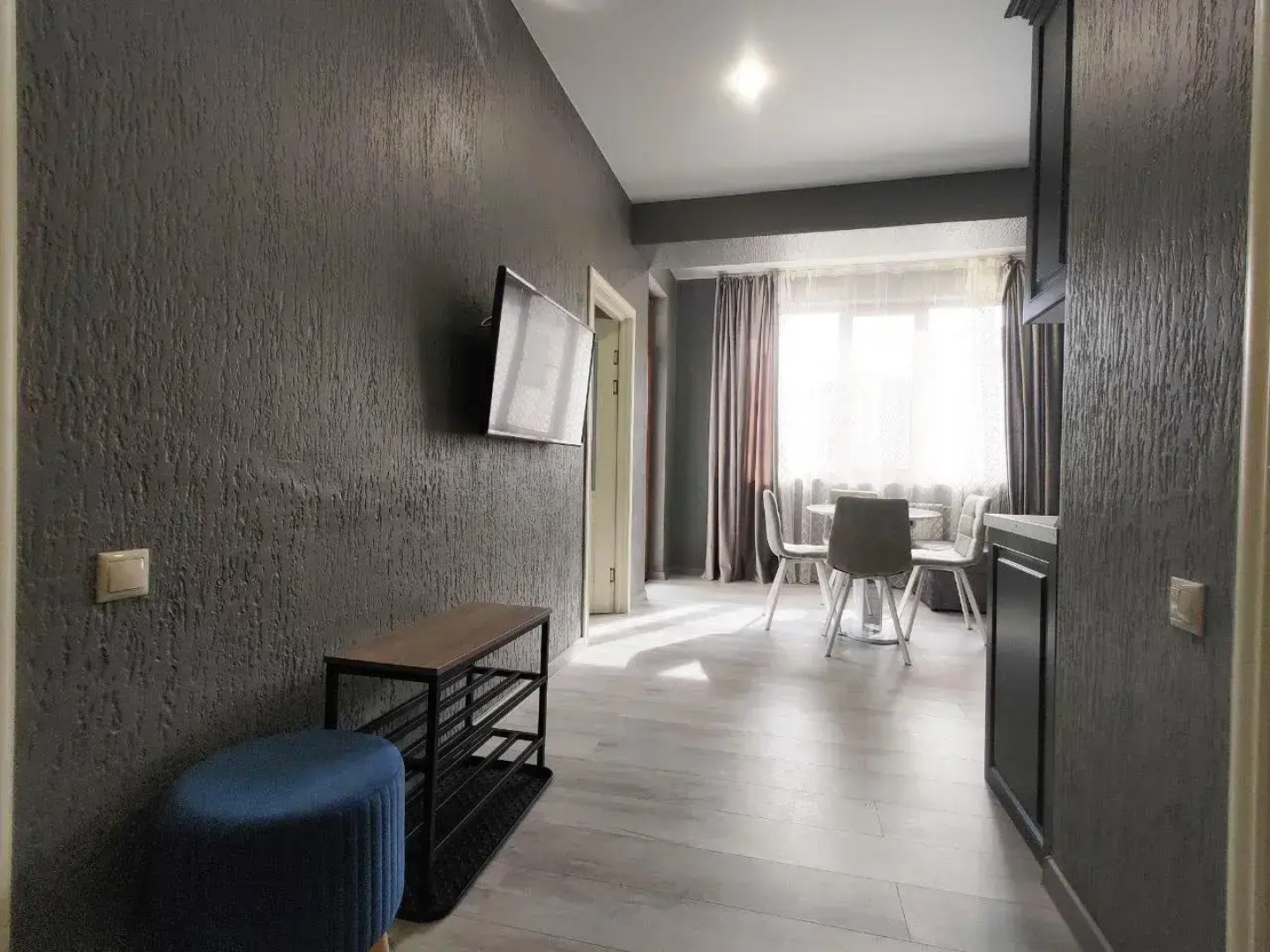 Апартаменты Жить в Горах на улице Турчинского 85