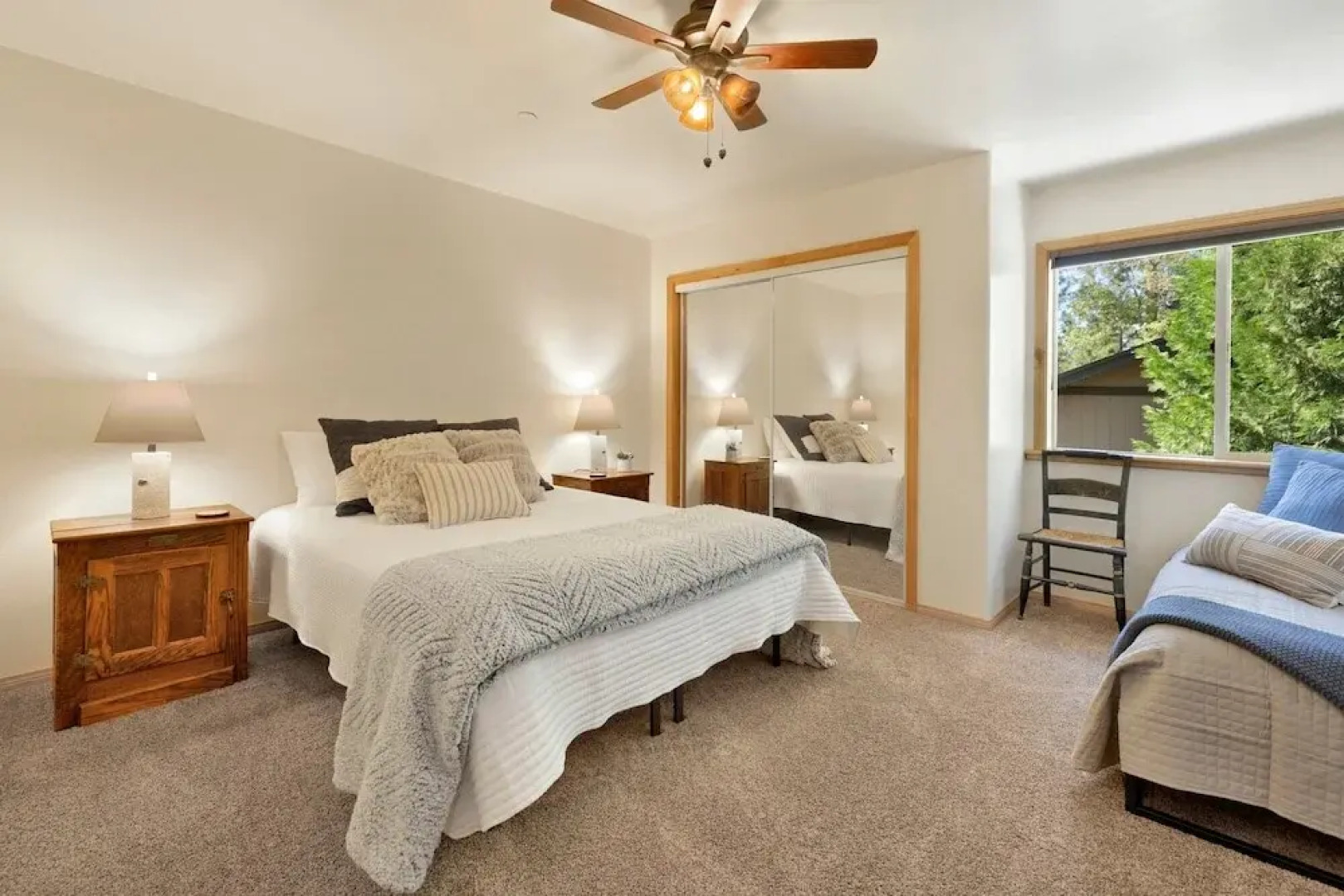 Three Bears INN #2147