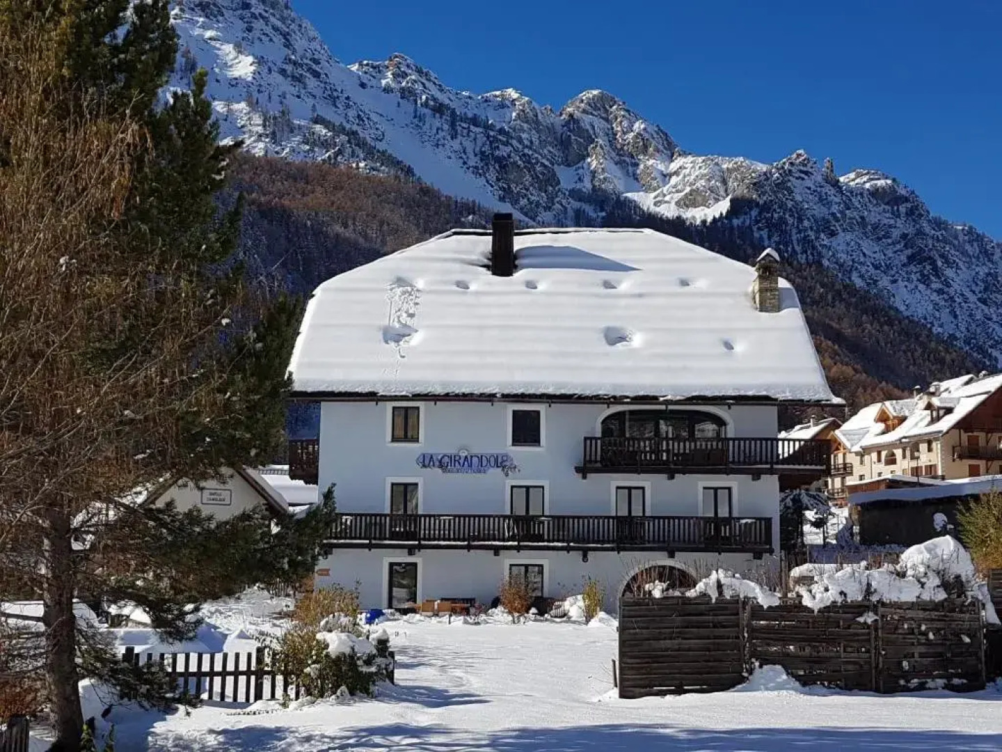 La Girandole B&B et Location d'Appartement