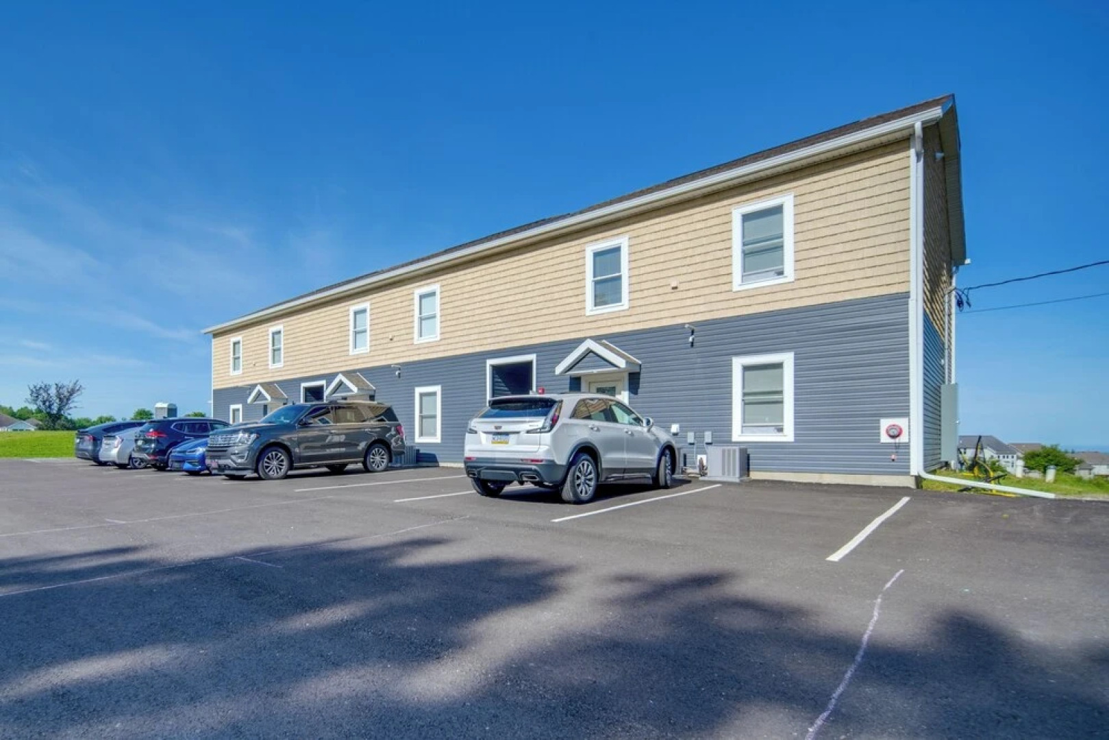 4 Mi to Lake Erie Access: Condo on the Greens