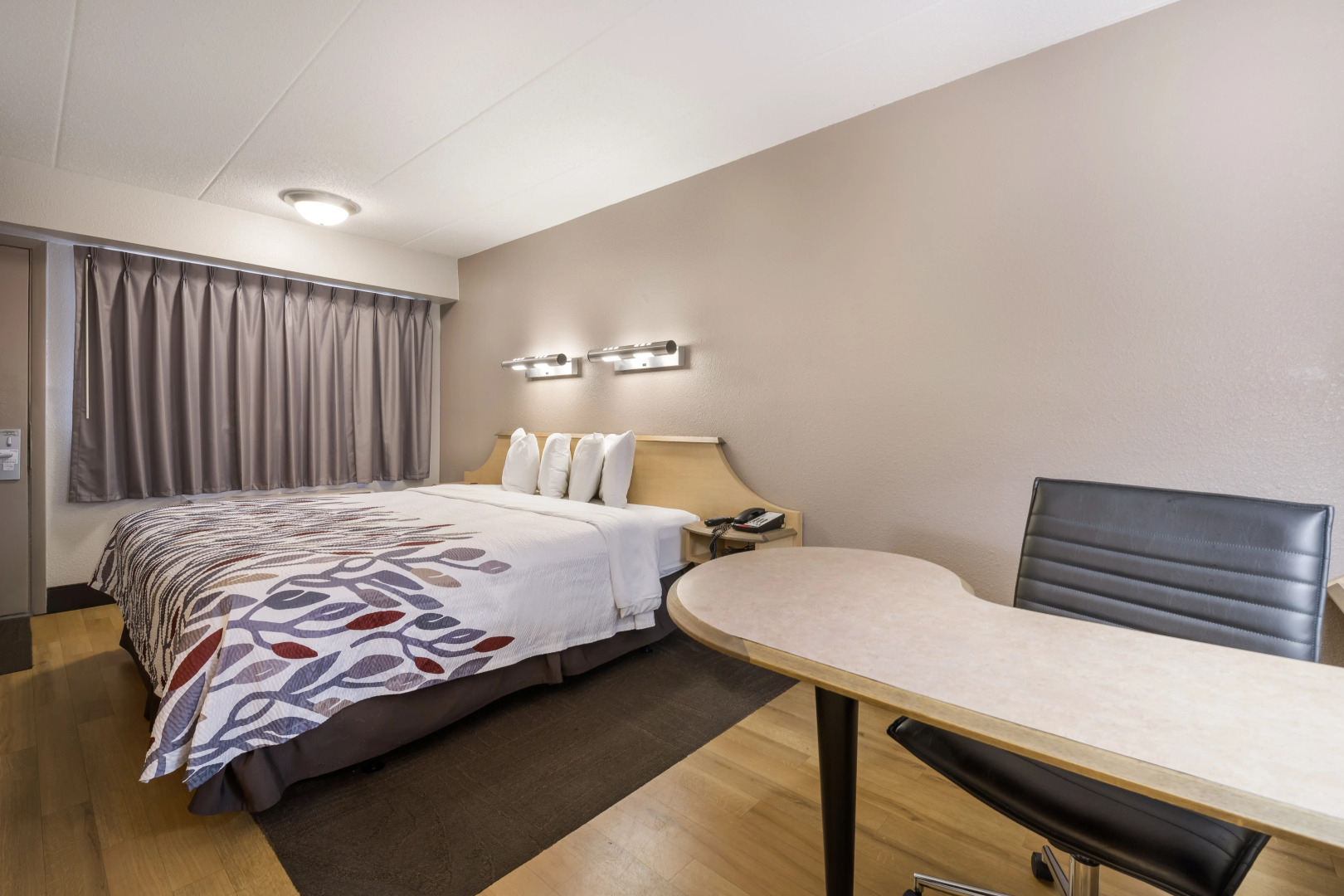 Red Roof Inn Rockford East – Casino District