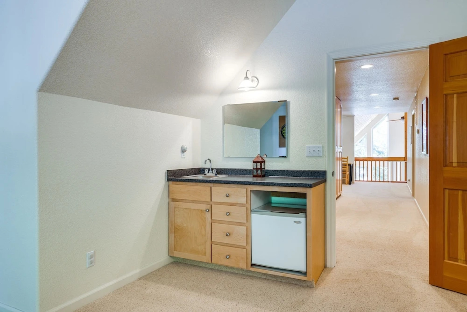 Spacious Vacation Rental Cabin ~ 4 Mi to Big Trees