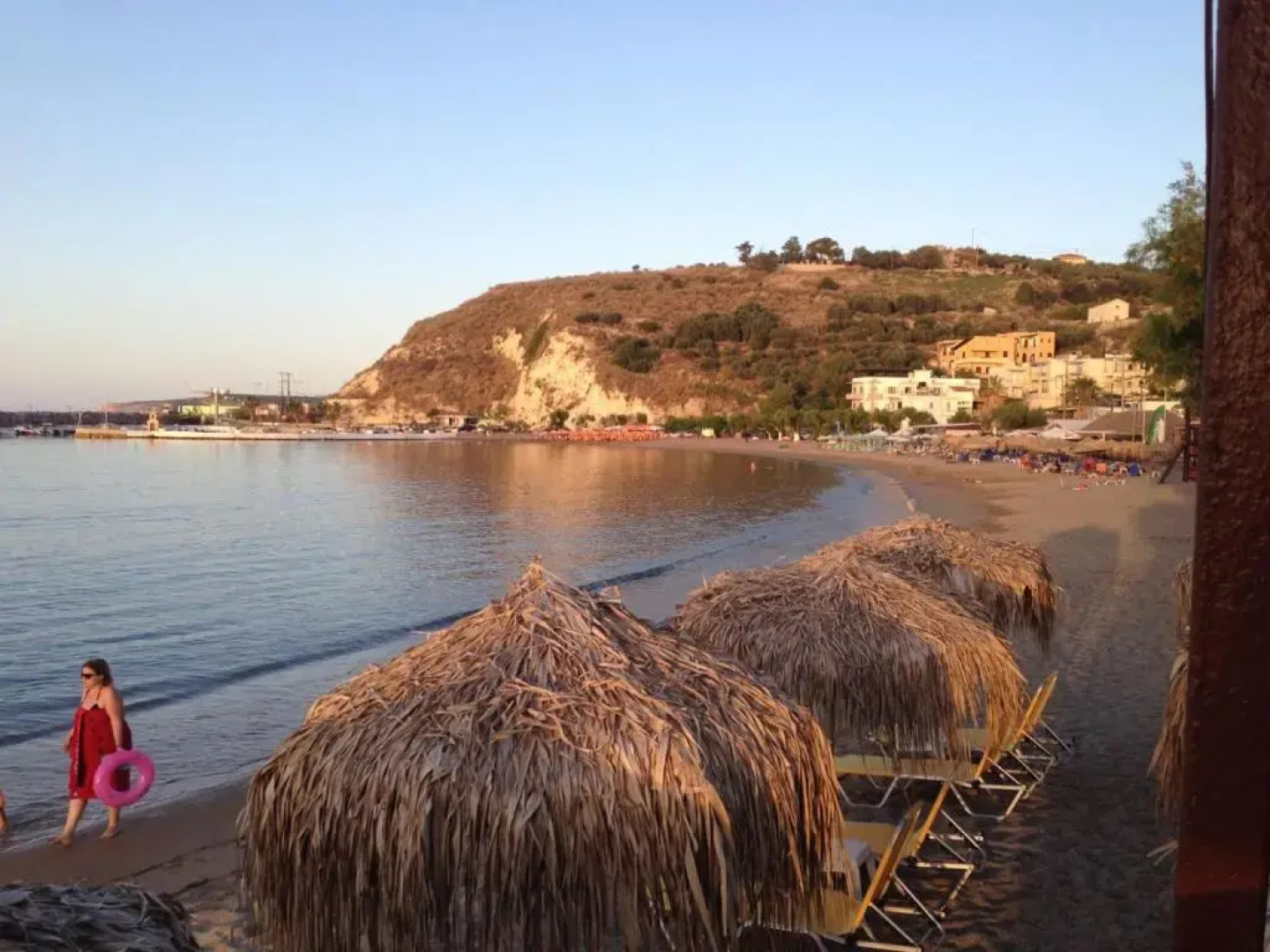 Asterias Studios Apartments