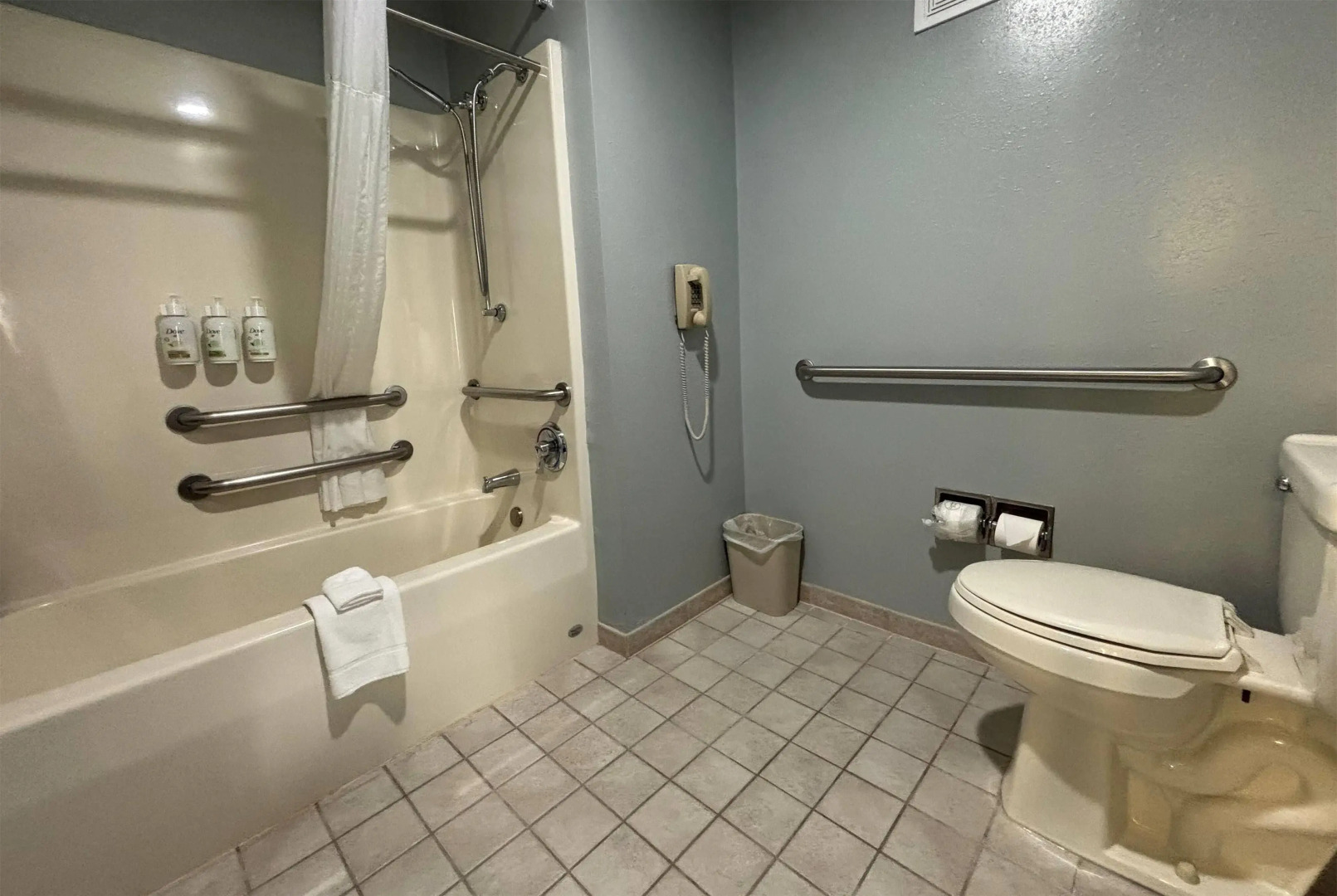 Baymont by Wyndham Litchfield