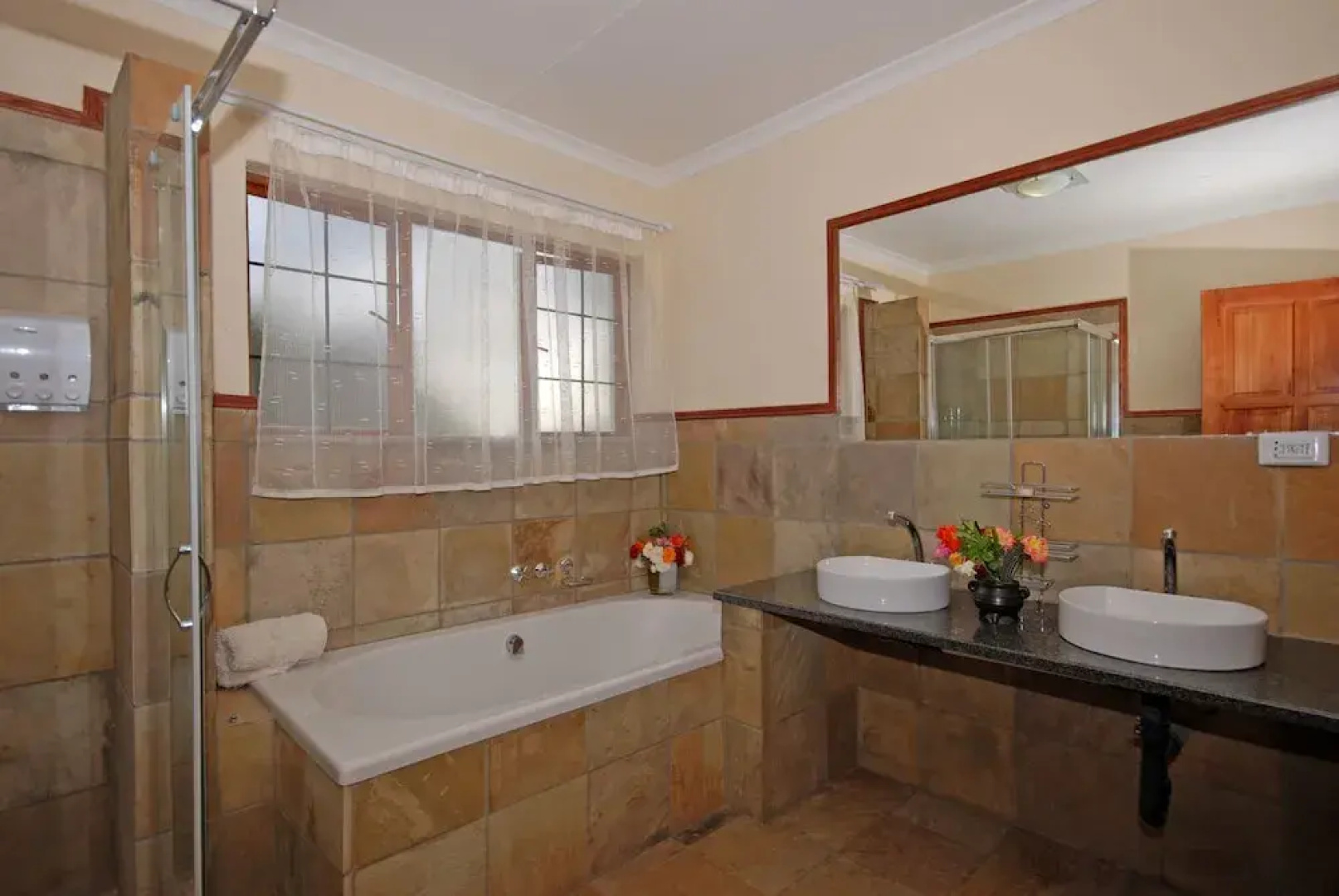 Hoopoe Haven Guest House