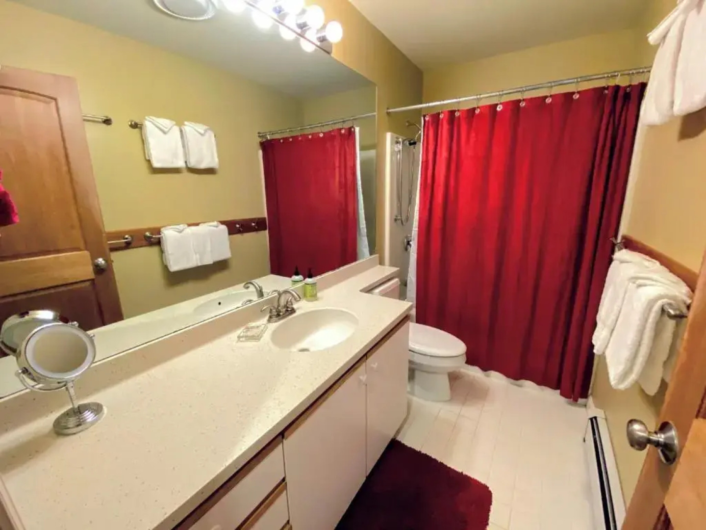 F8 Luxurious Mt Washington Hotel Golf Course Home Wifi Cable Air Conditioning