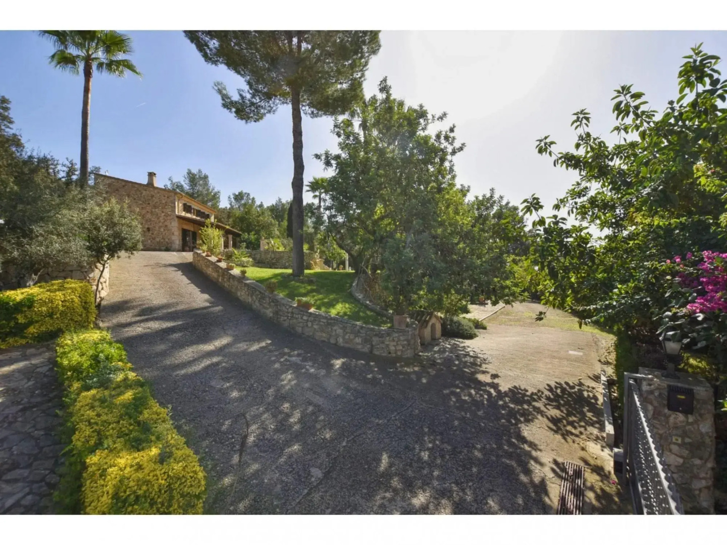 Belvilla by OYO Cocons