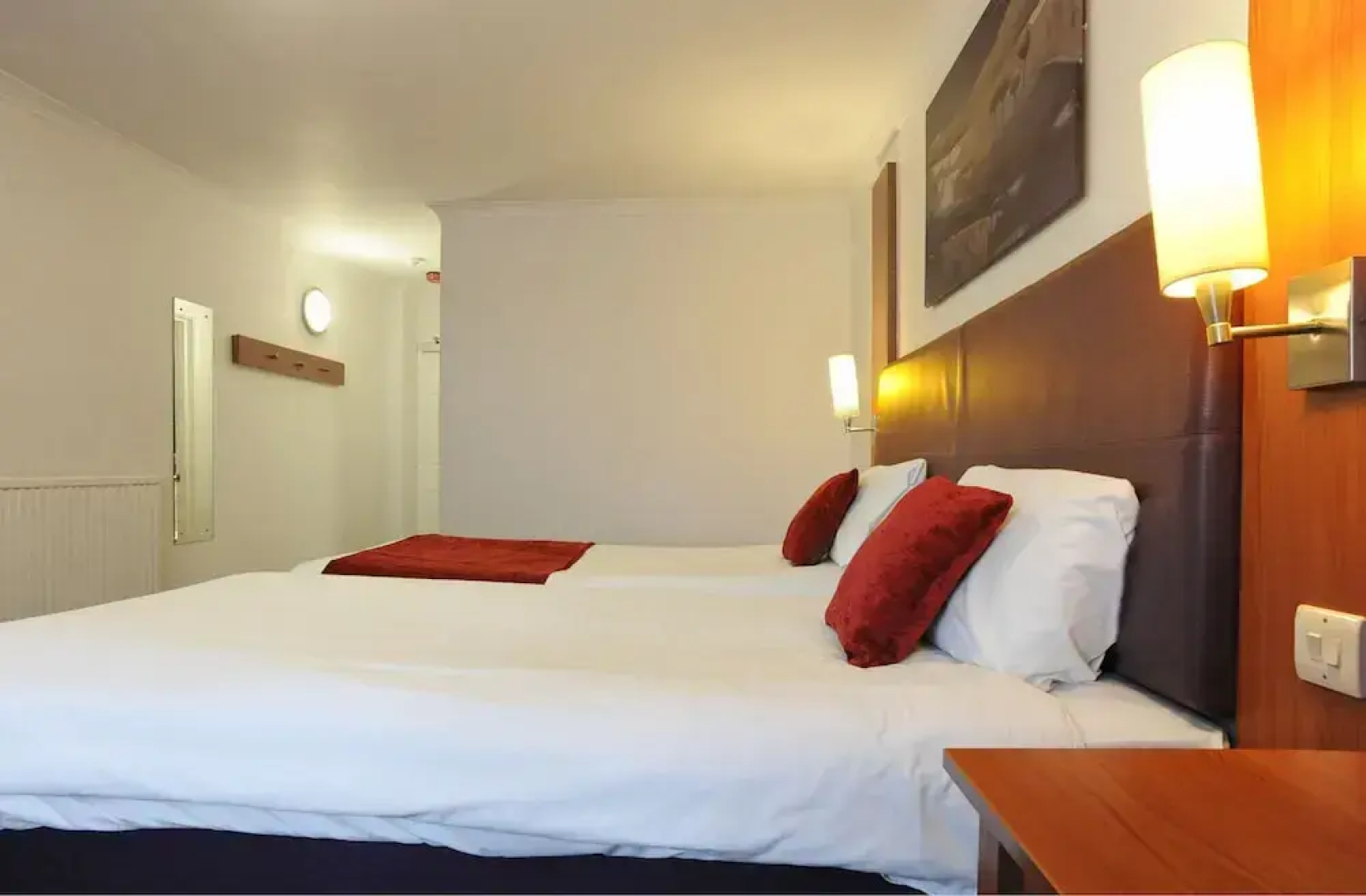 Wheatsheaf Hotel By Greene King Inns