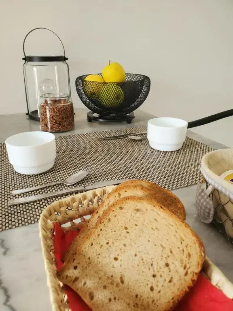 Charmant studio moderne avec extérieur