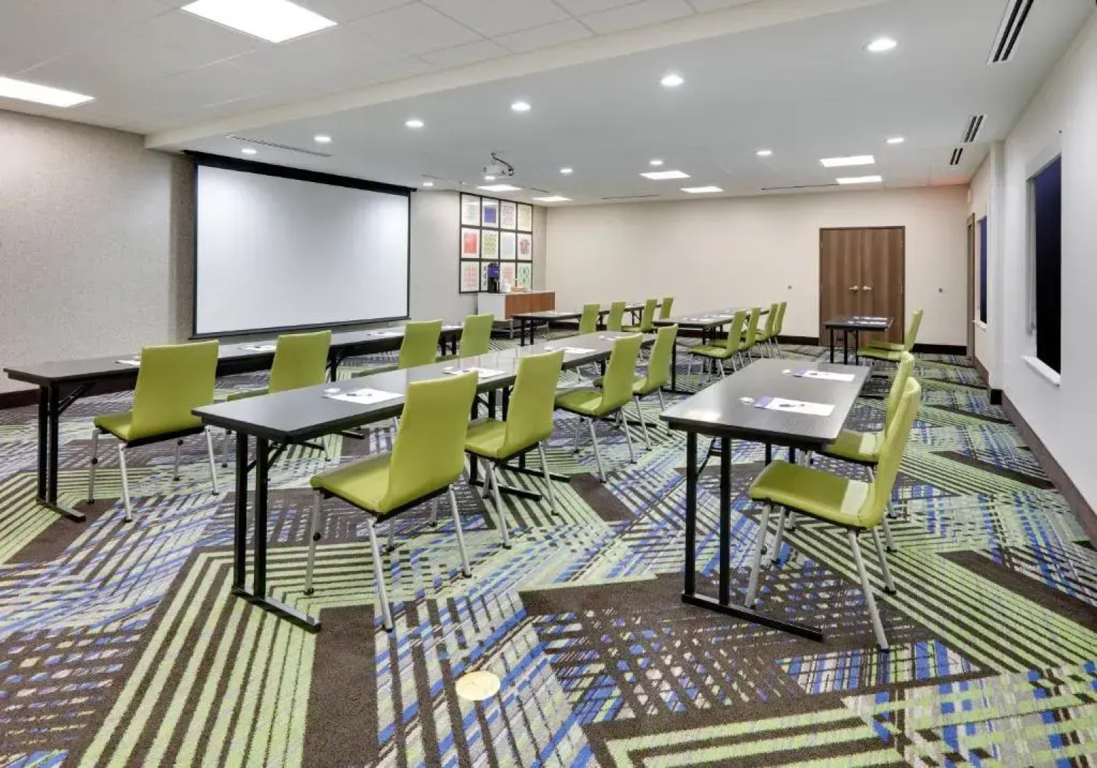 Holiday Inn Express & Suites Plano - The Colony by IHG