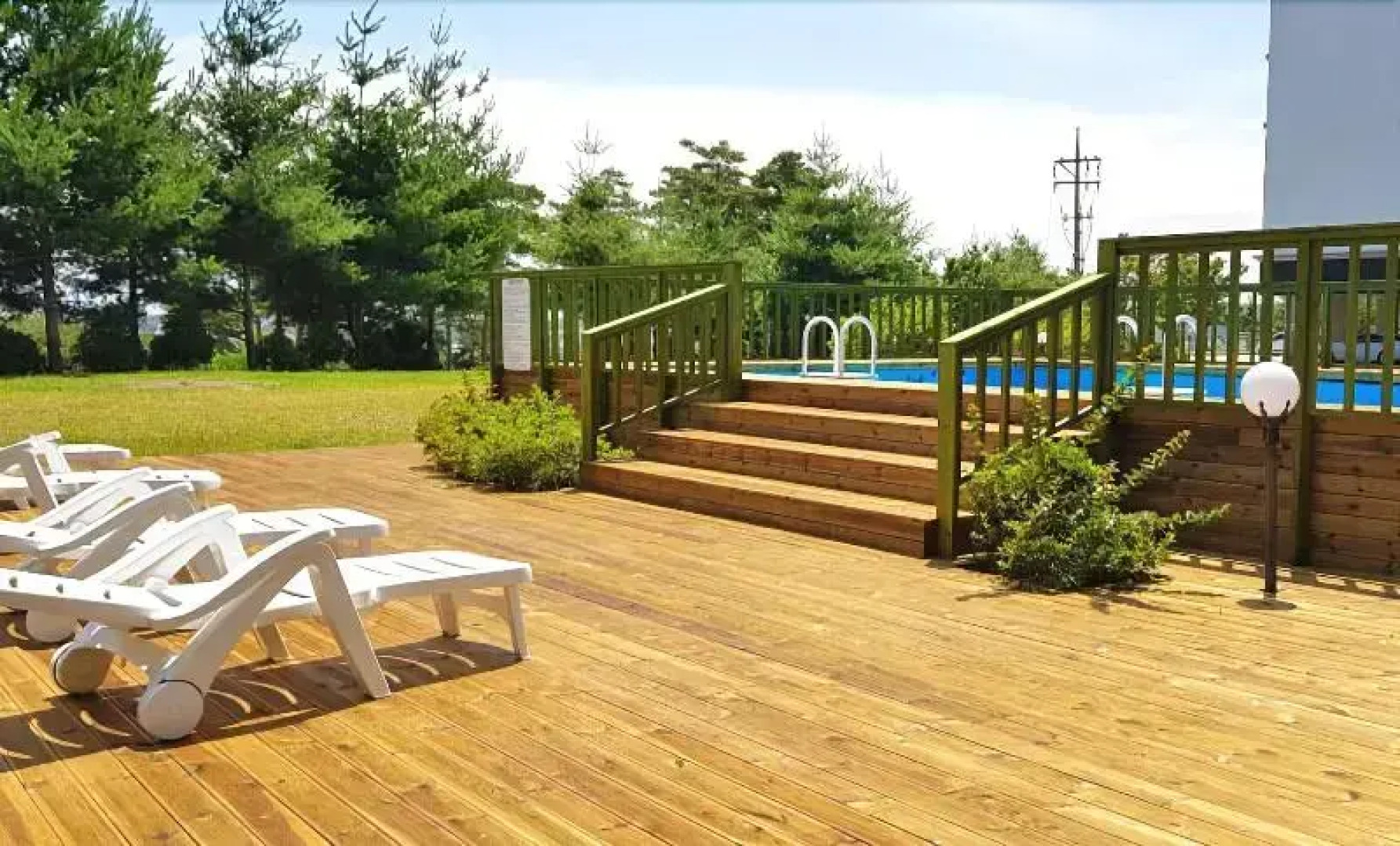 Donghae Motel and Pension