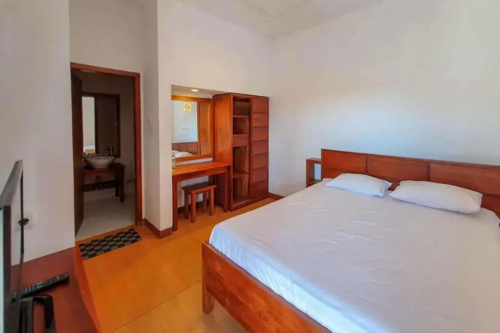 Rumah Eyang Tardjo Syariah