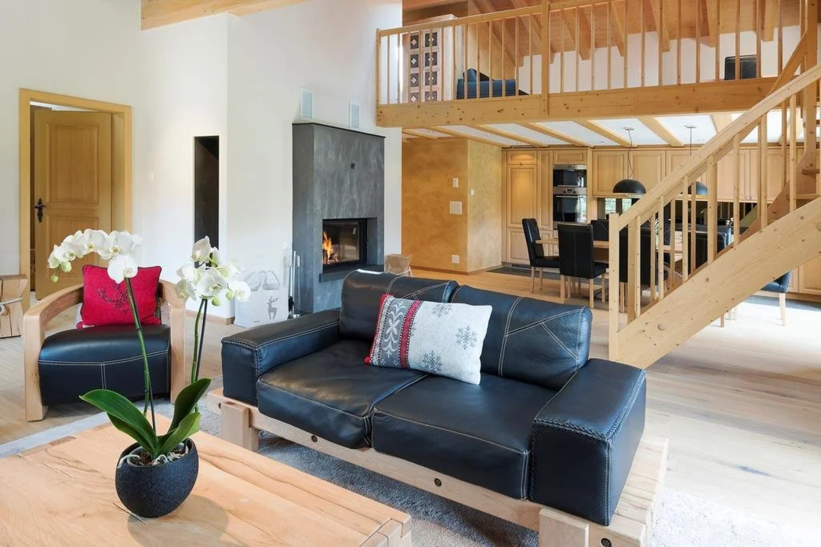 Apartment Alpenblume 4.5 - GriwaRent AG