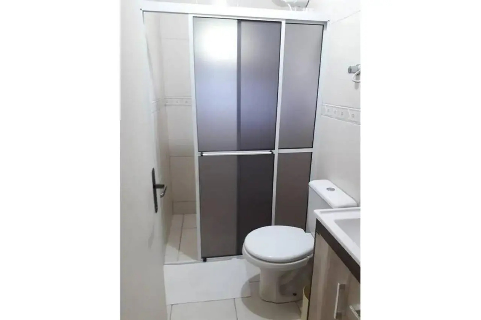 Casa de 03 dormitórios no centro de Bombinhas