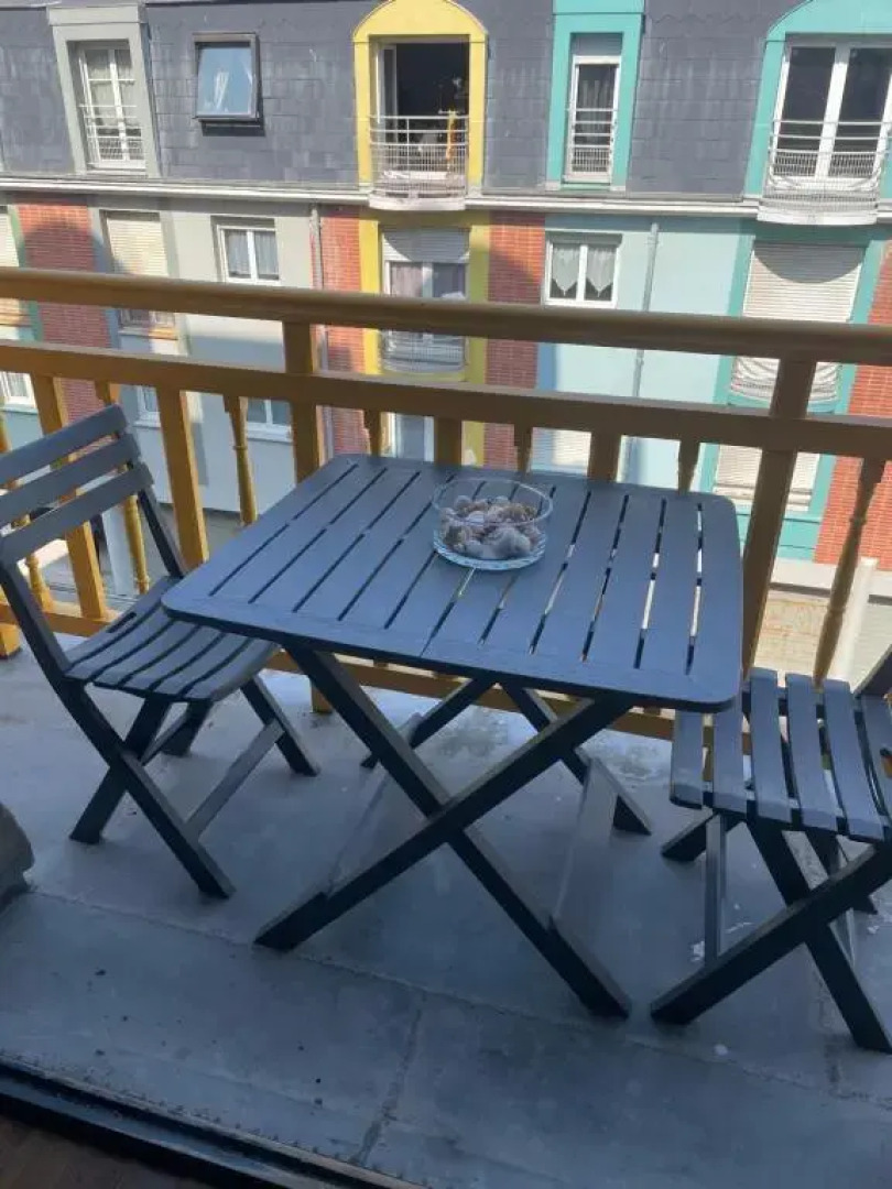 Appartement avec balcon vue mer, tout équipé