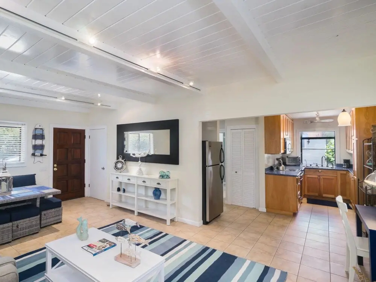 21 Calle del Sierra Home Entire Property 4 Bedrooms 4 Bathrooms Home