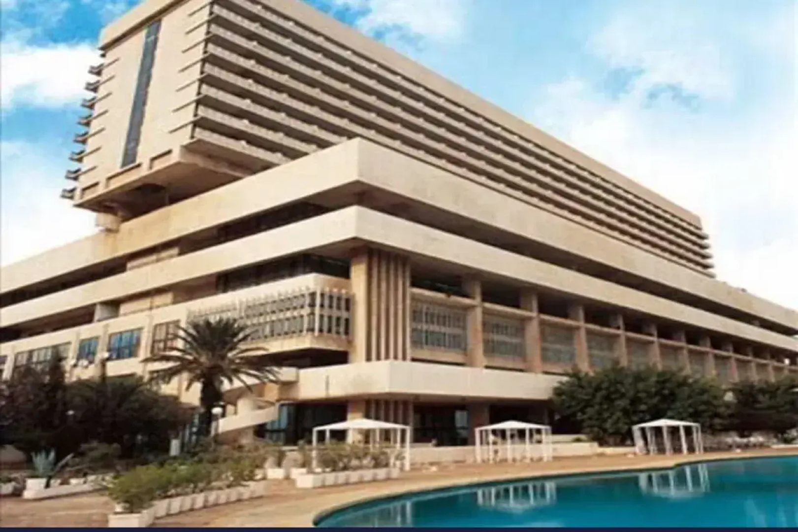 Hotel El Aurassi