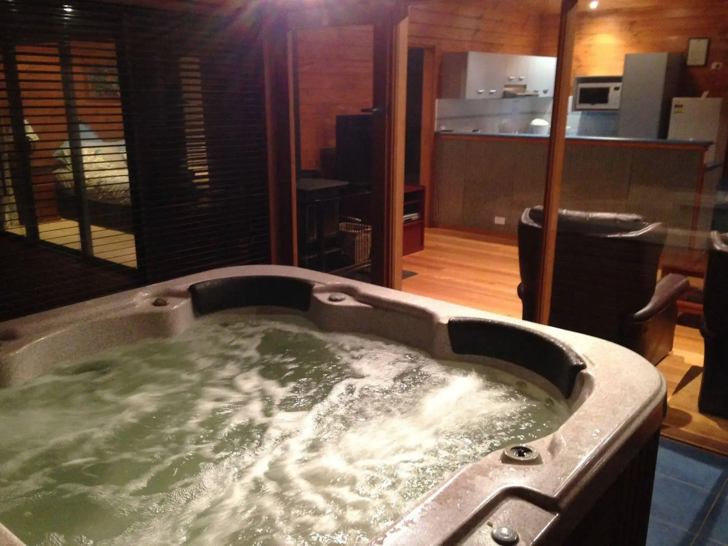 Southern Anchorage Retreat