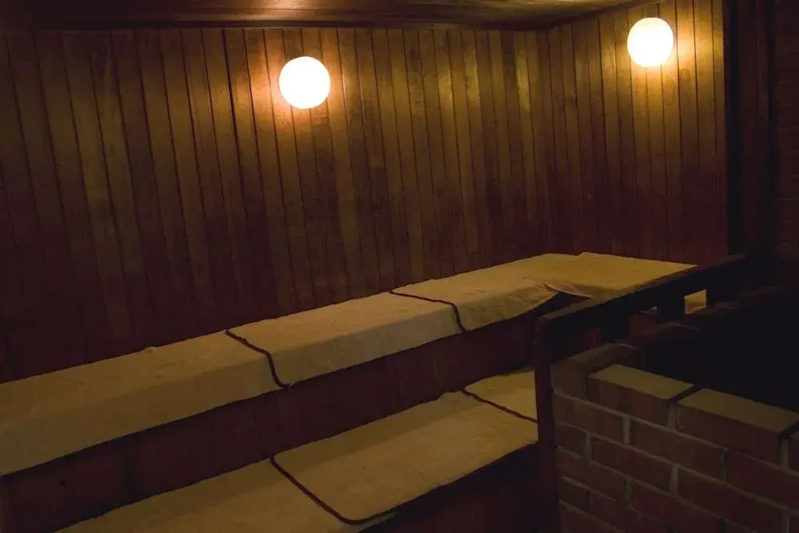 Capsule Hotel Shonan