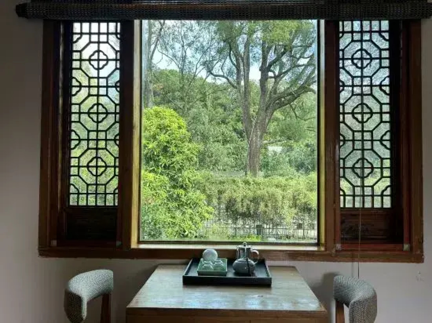 Yingxi Peak Forest Corridor Cuiying Residence