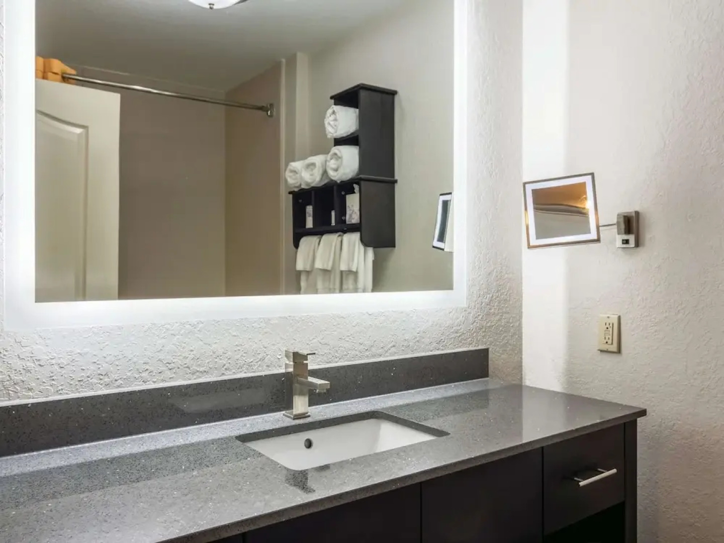 La Quinta Inn & Suites Prattville