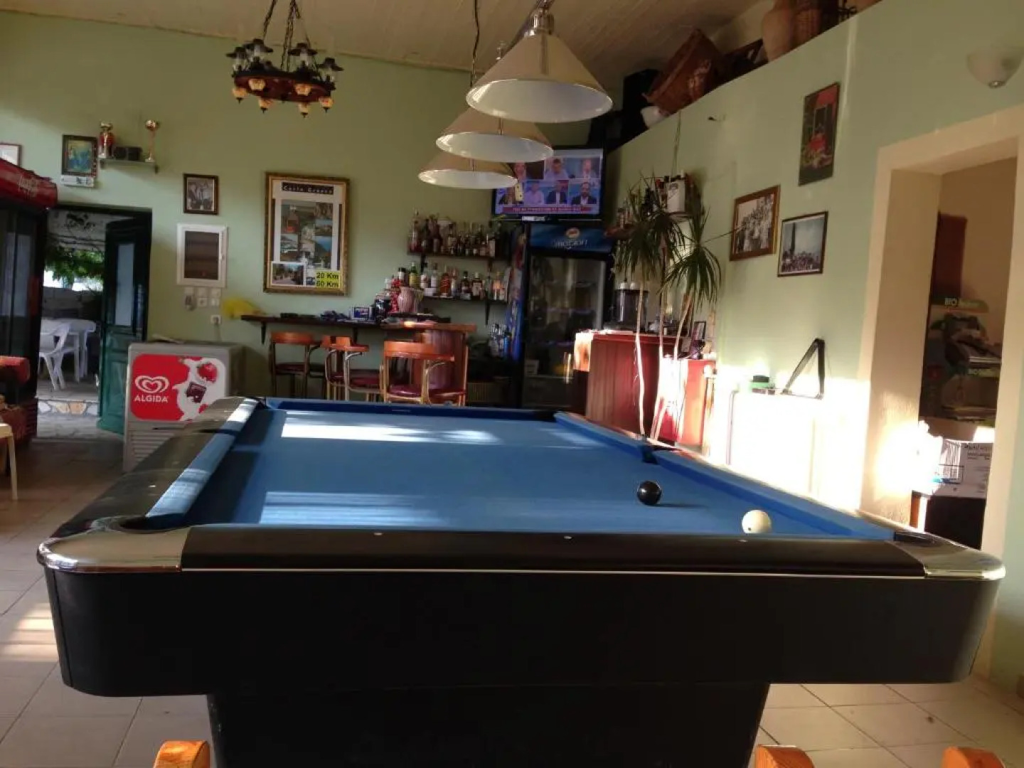 Kostas Walkers Point