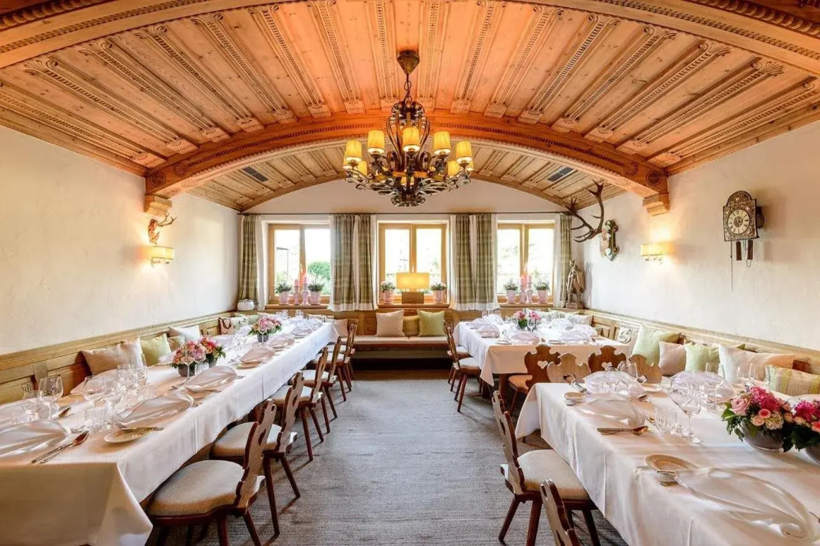 Bauer Hotel & Restaurant