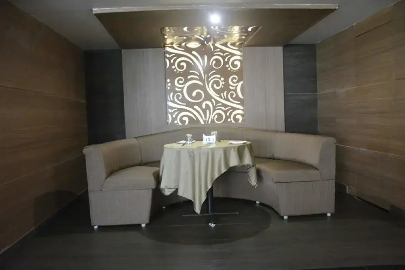 OYO Rooms Court Circler