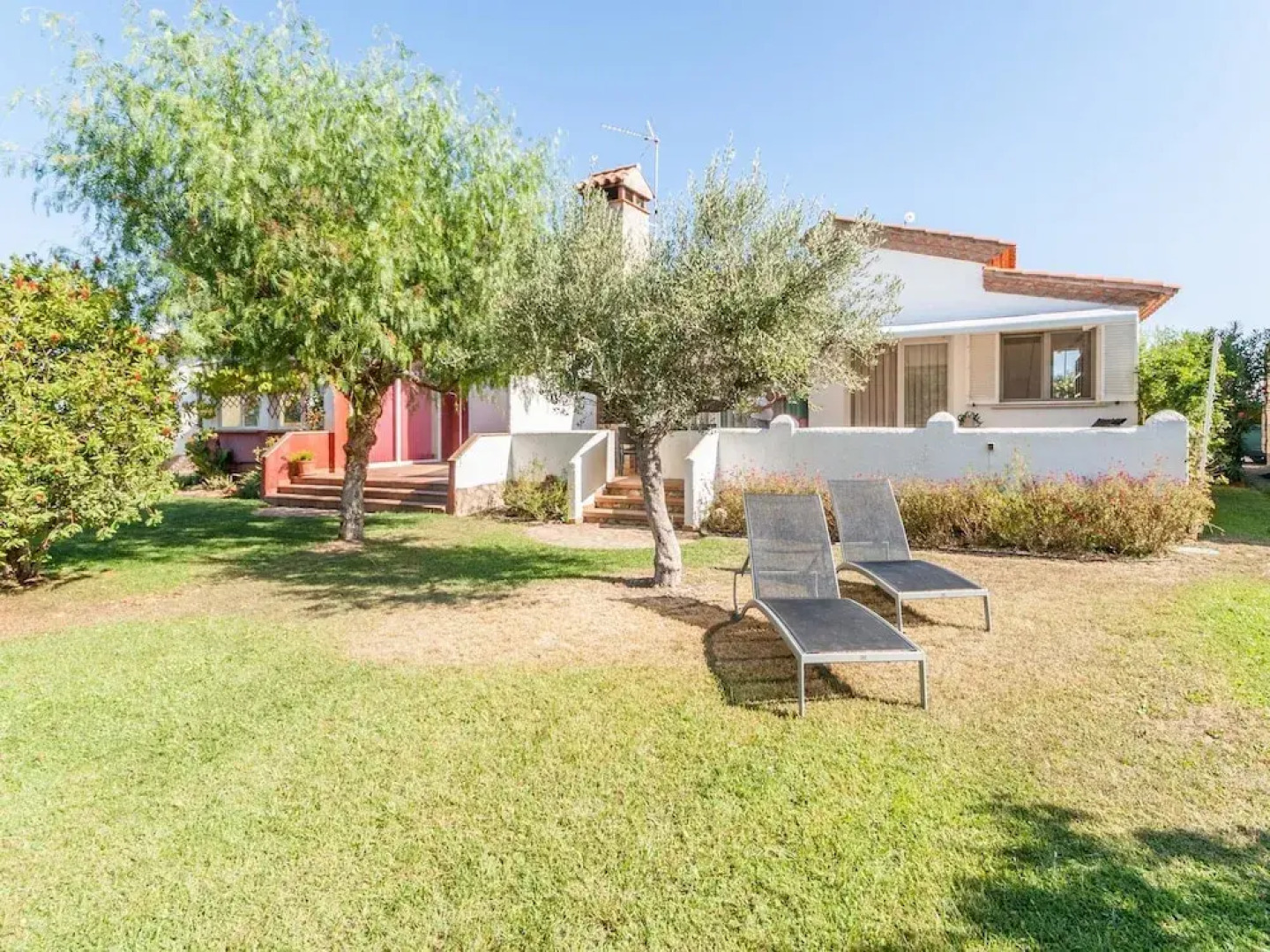 Modern Holiday Home in Vilamacolum With Swimming Pool