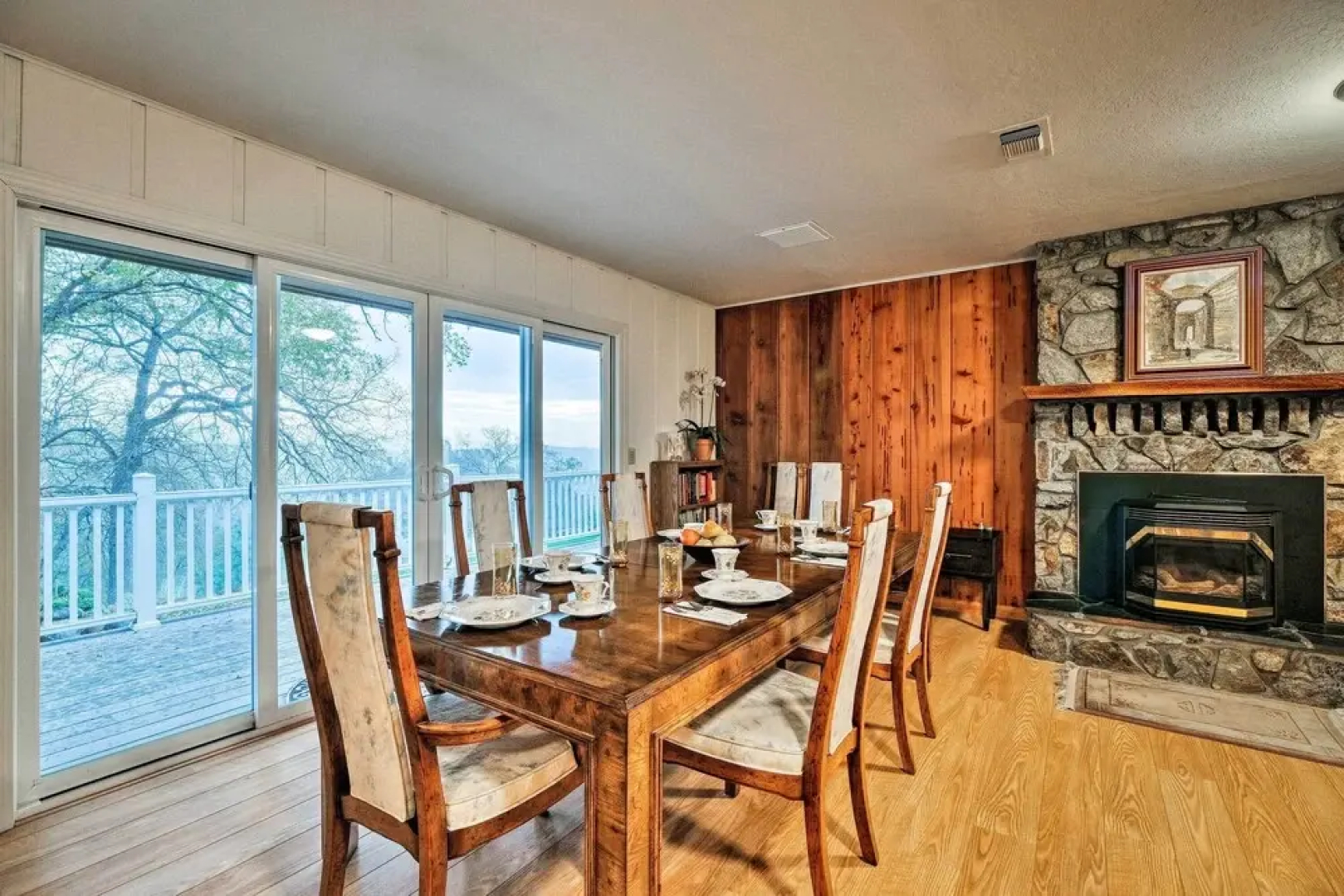 Unique 'yosemite Mountaintop Retreat' on 100 Acres
