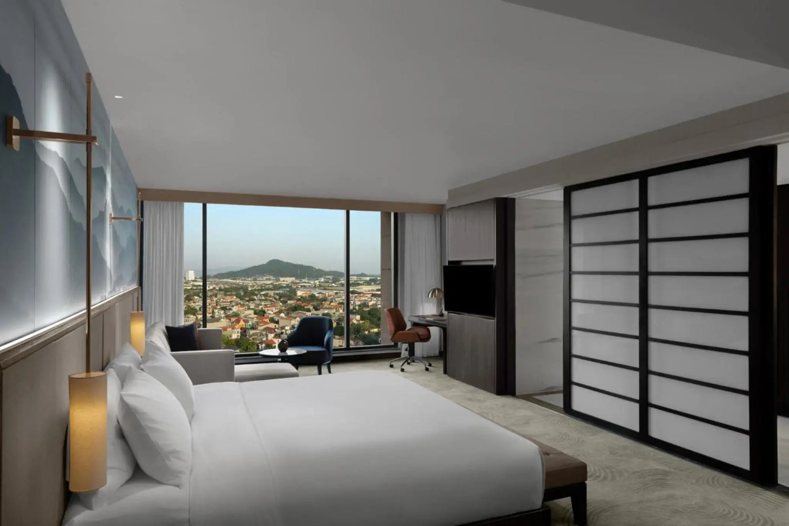 Crowne Plaza Vinh Yen City Centre