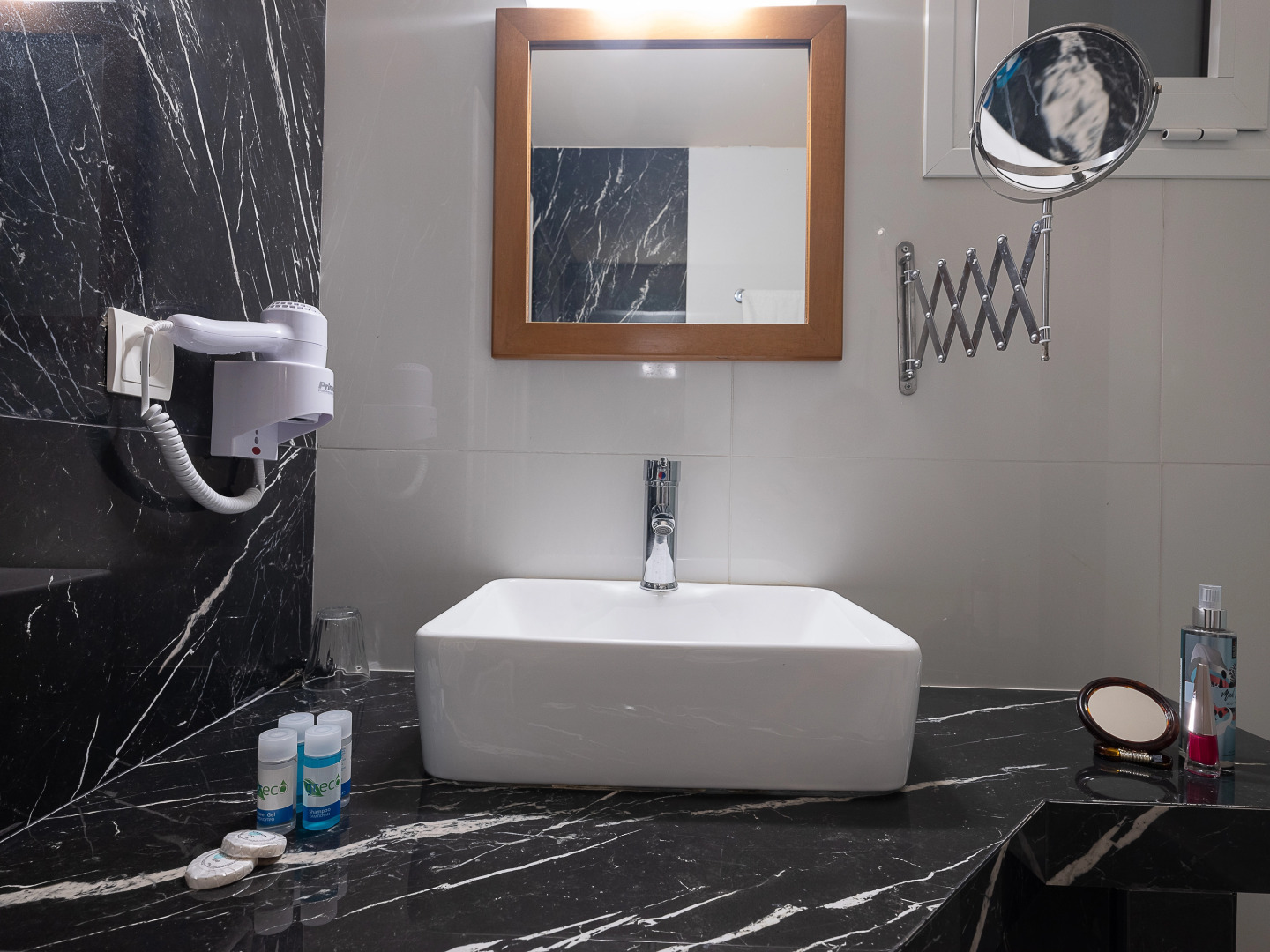 Anthoula Village Hotel