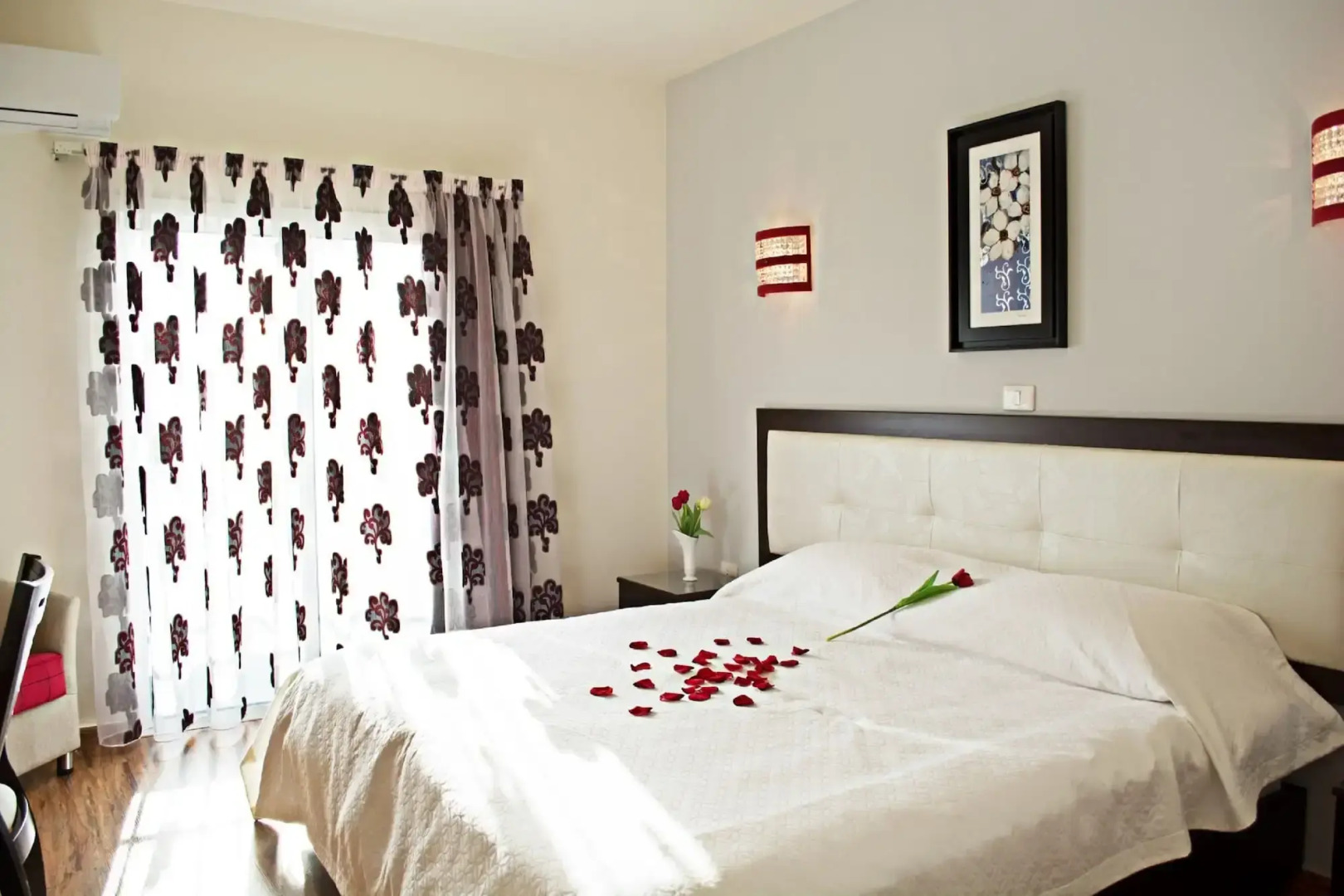 Al Murjan Palace Hotel